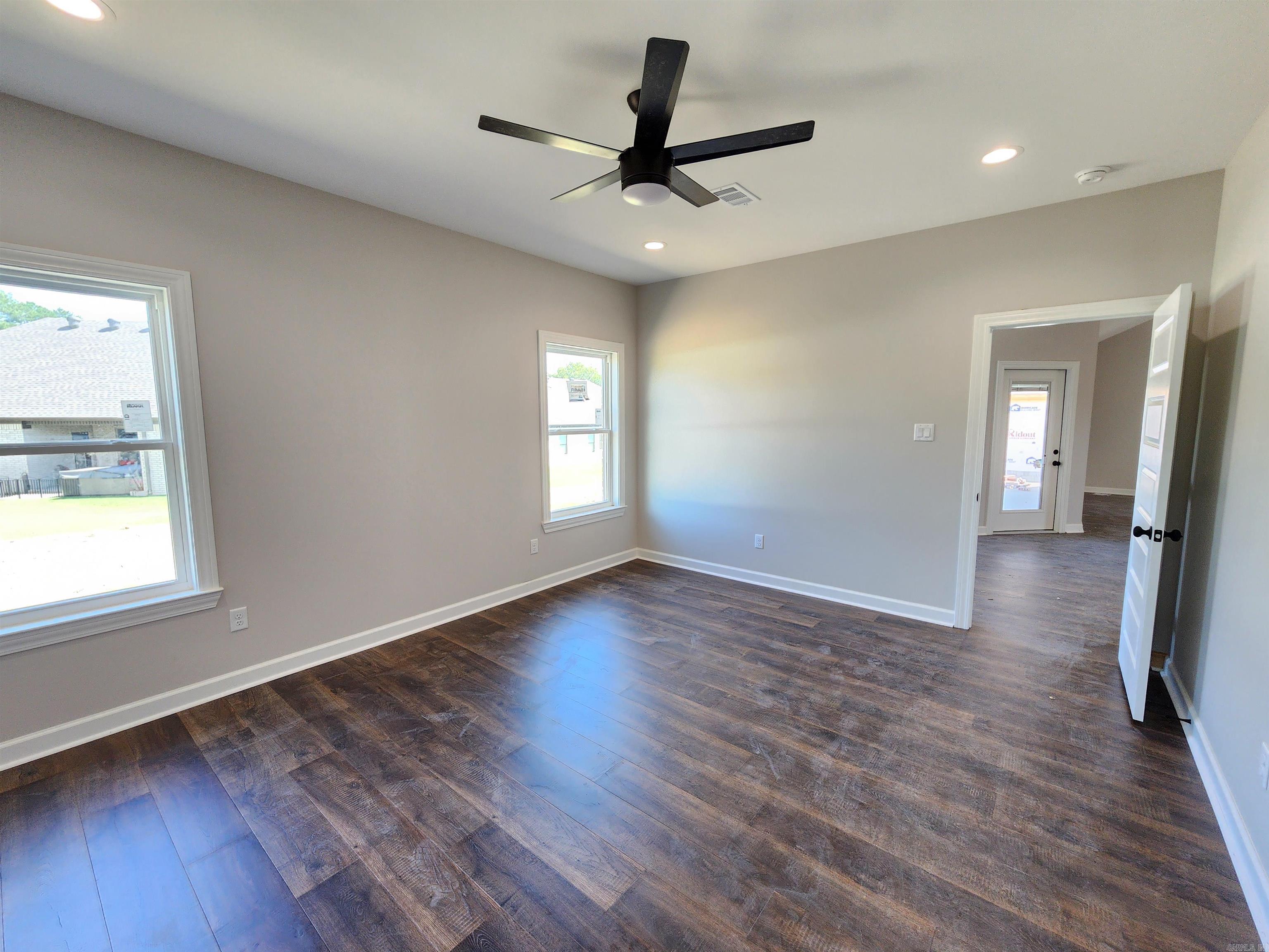 15 Ravell Road Property Photo 26