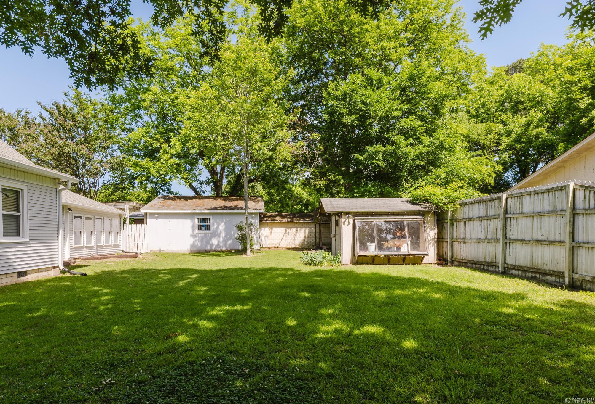107 E Sullenberger Avenue Property Photo 41