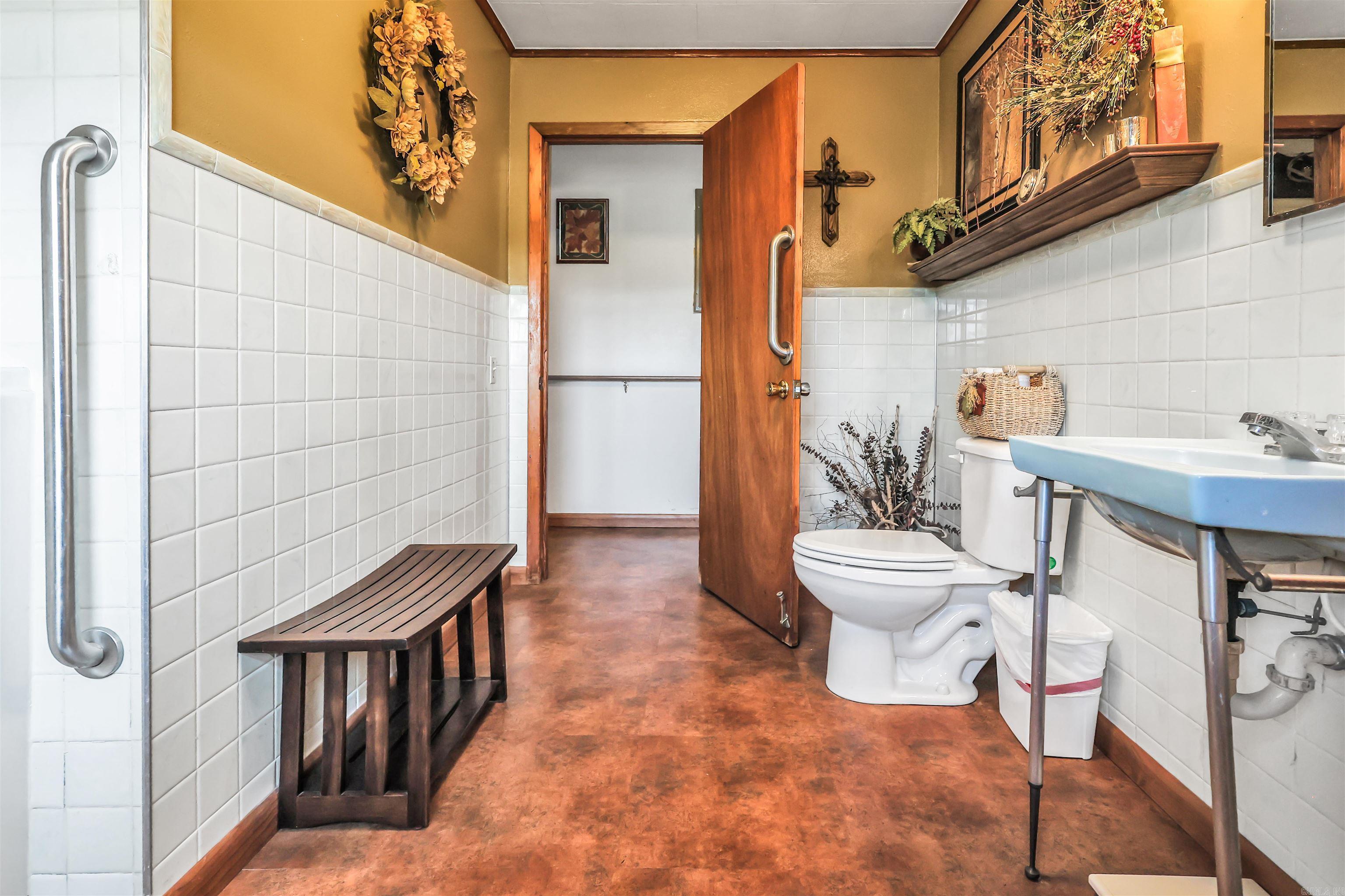 1007 Murphy Road Property Photo 28