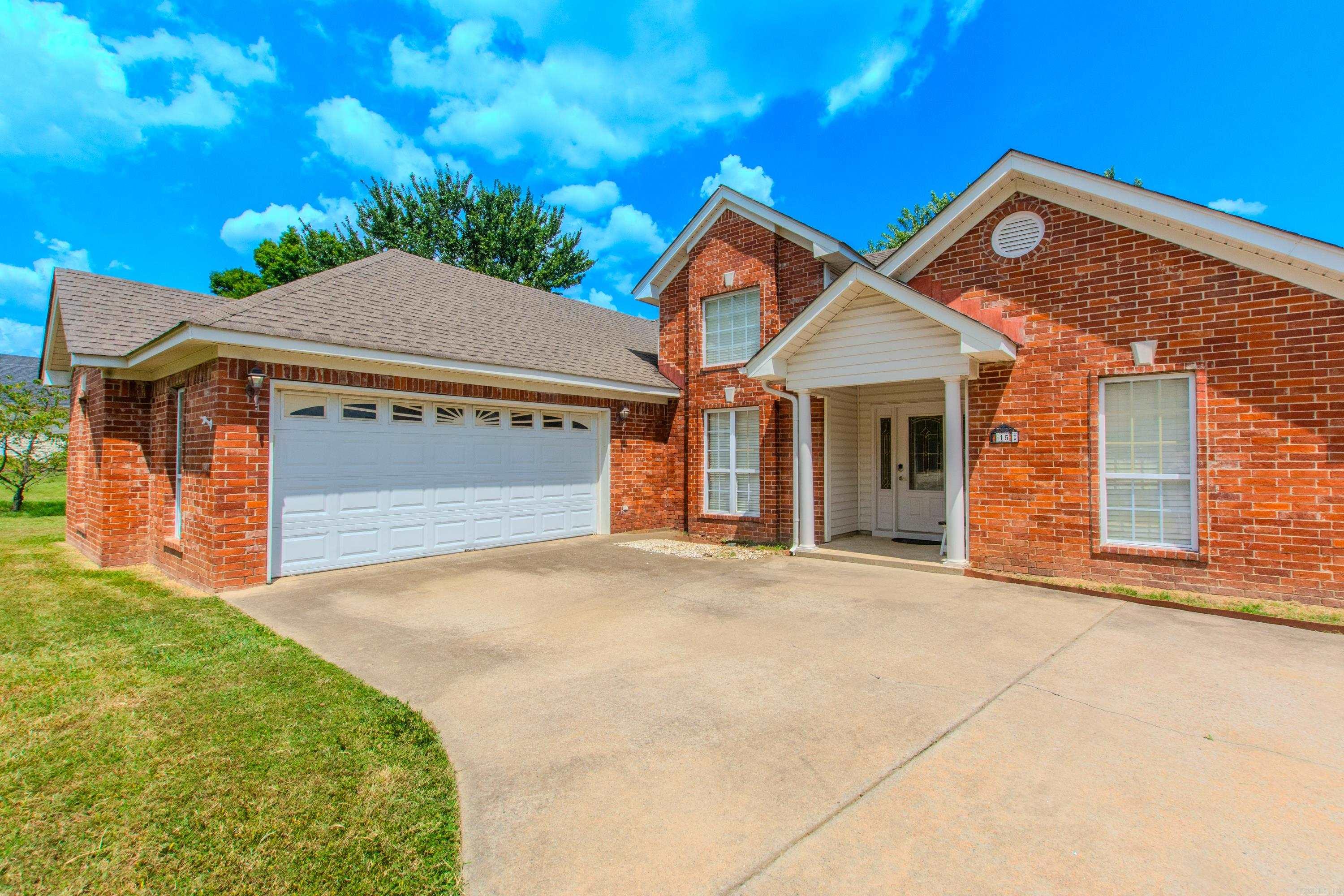 15 Windamere Property Photo 2