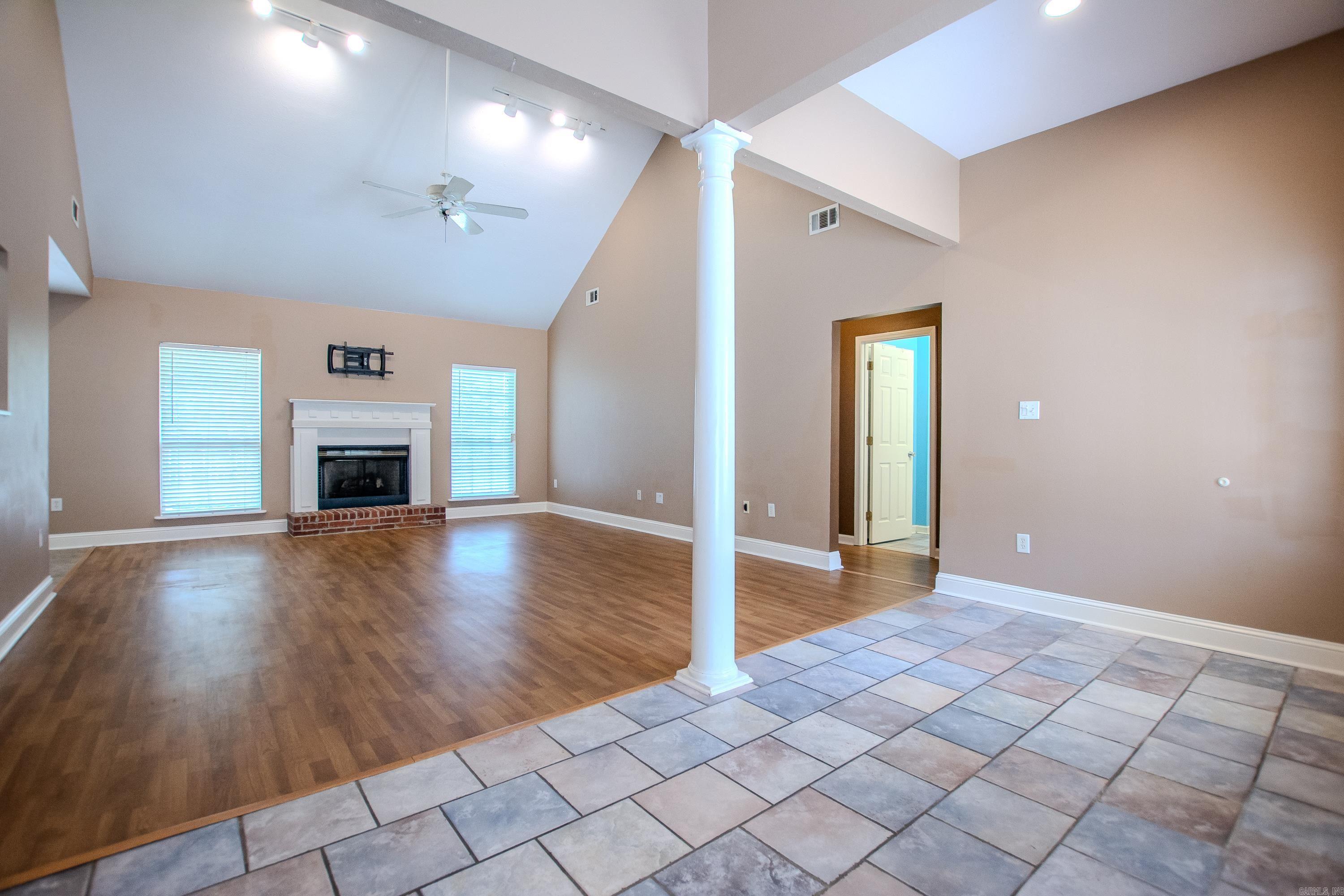 15 Windamere Property Photo 6