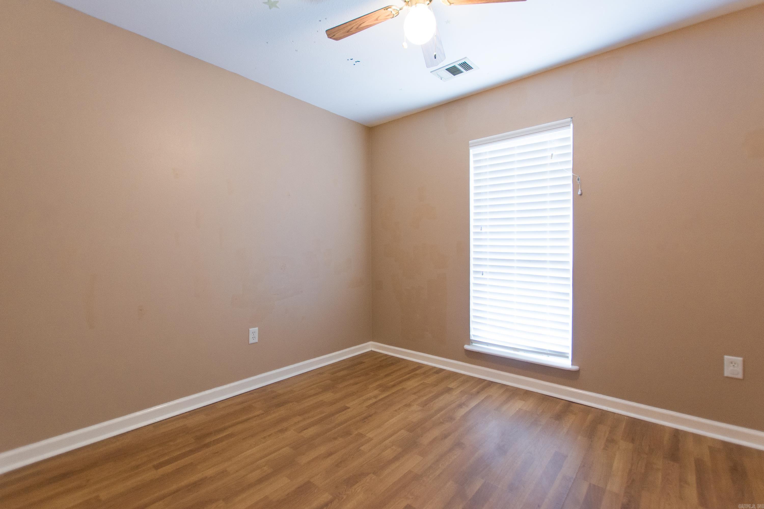 15 Windamere Property Photo 33
