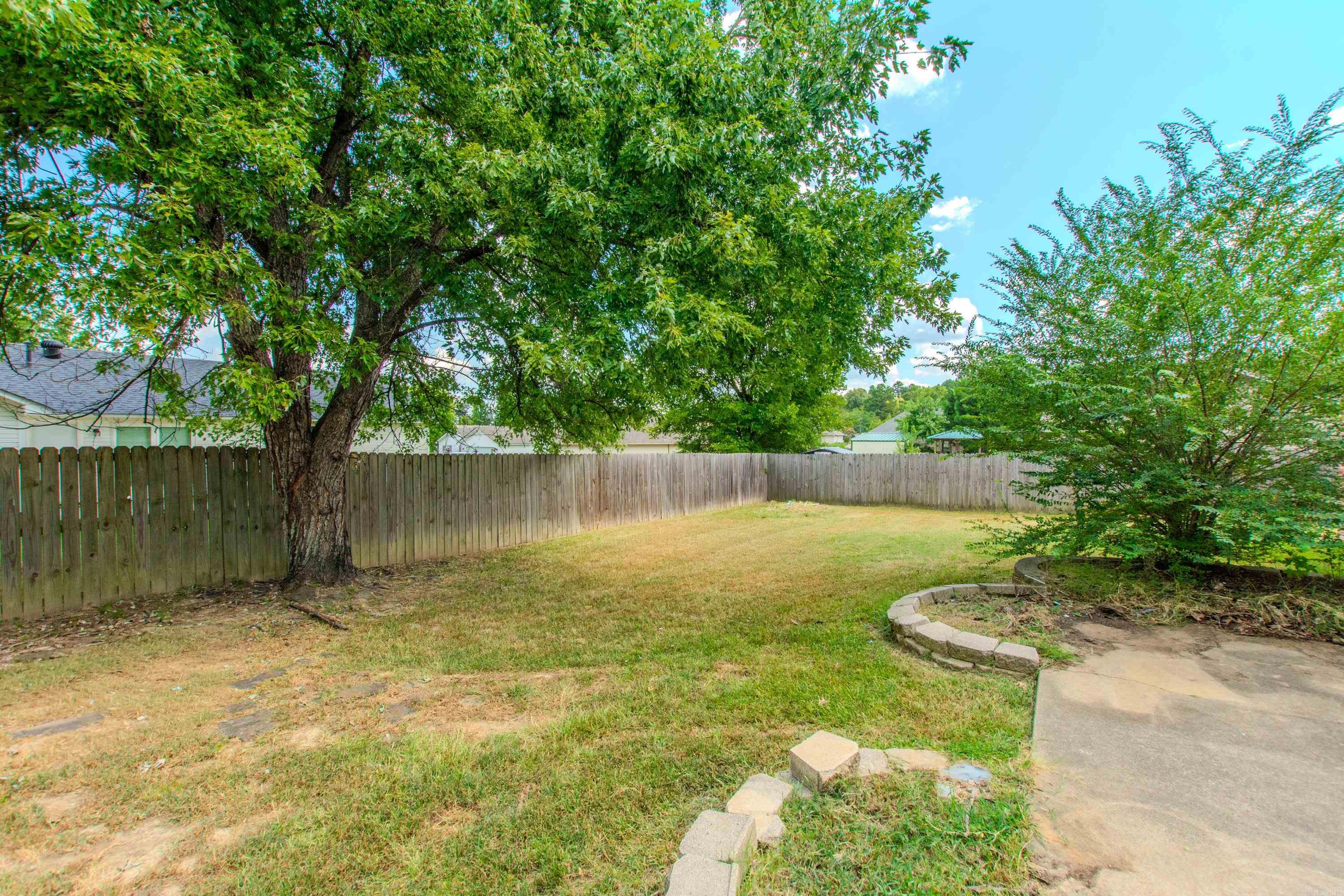 15 Windamere Property Photo 41