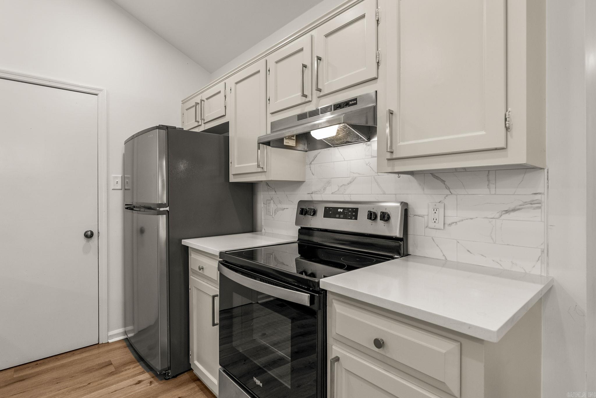 30 Woodlore Circle Property Photo 18