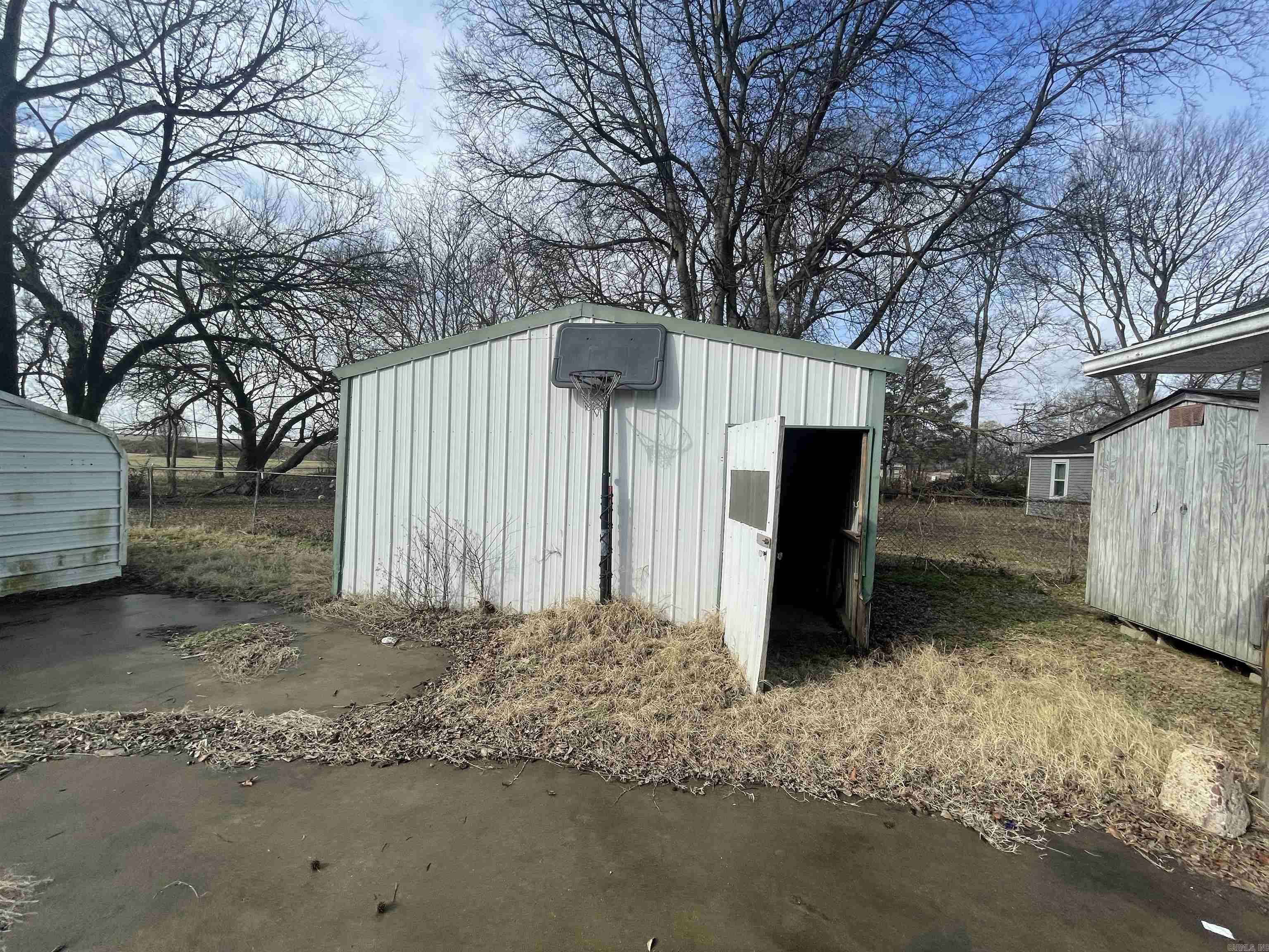 120 E Speedway Street Property Photo 10