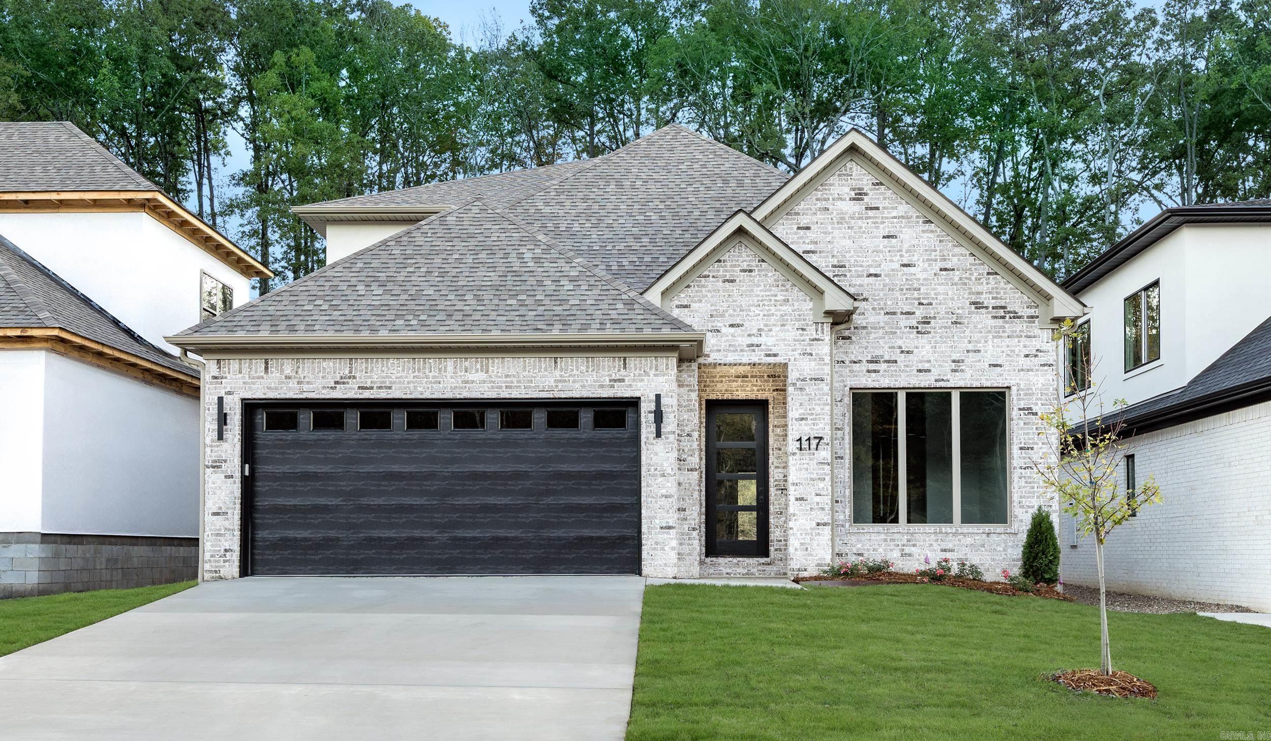117 Kinley Loop Property Photo 1