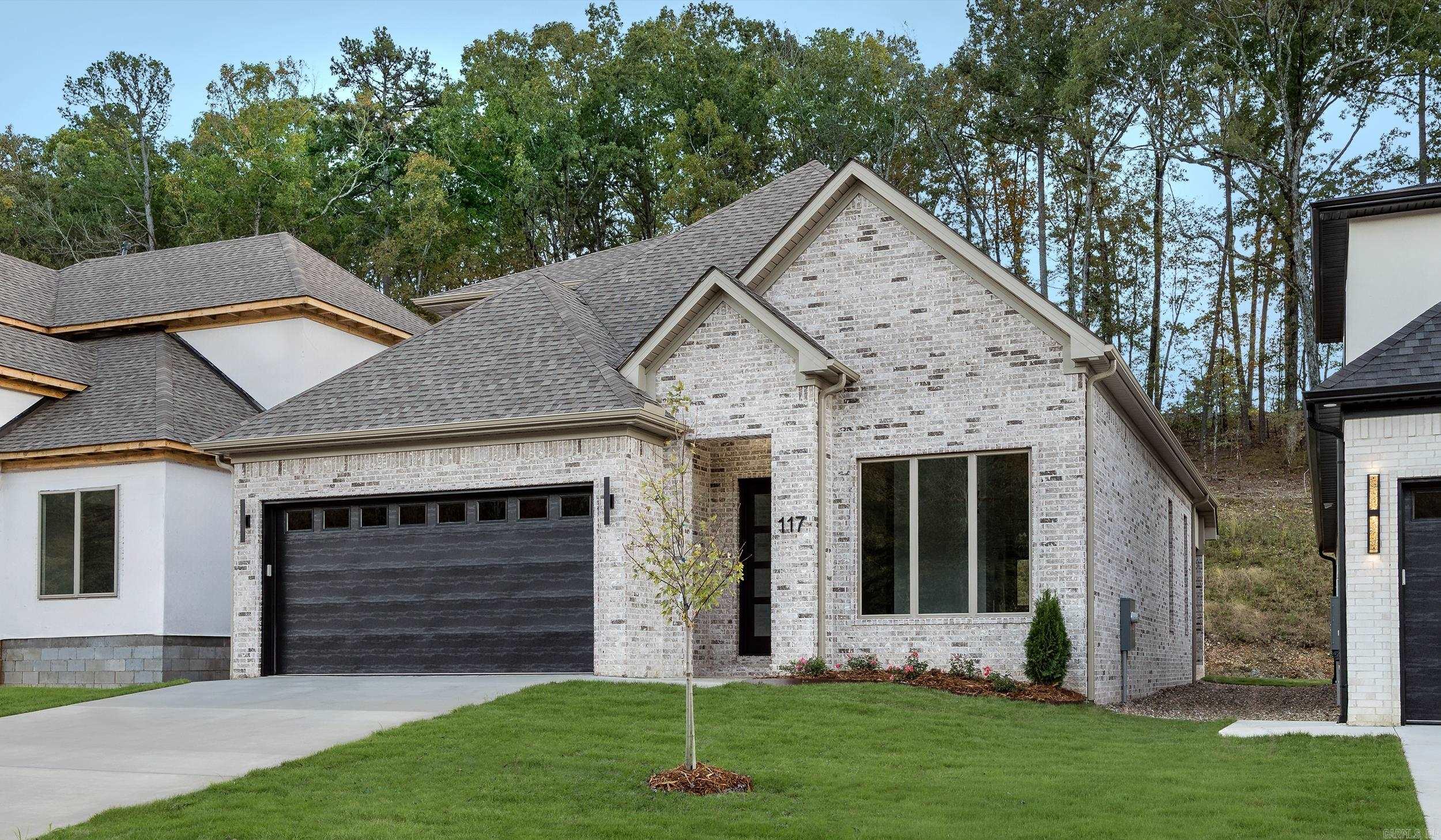 117 Kinley Loop Property Photo 3