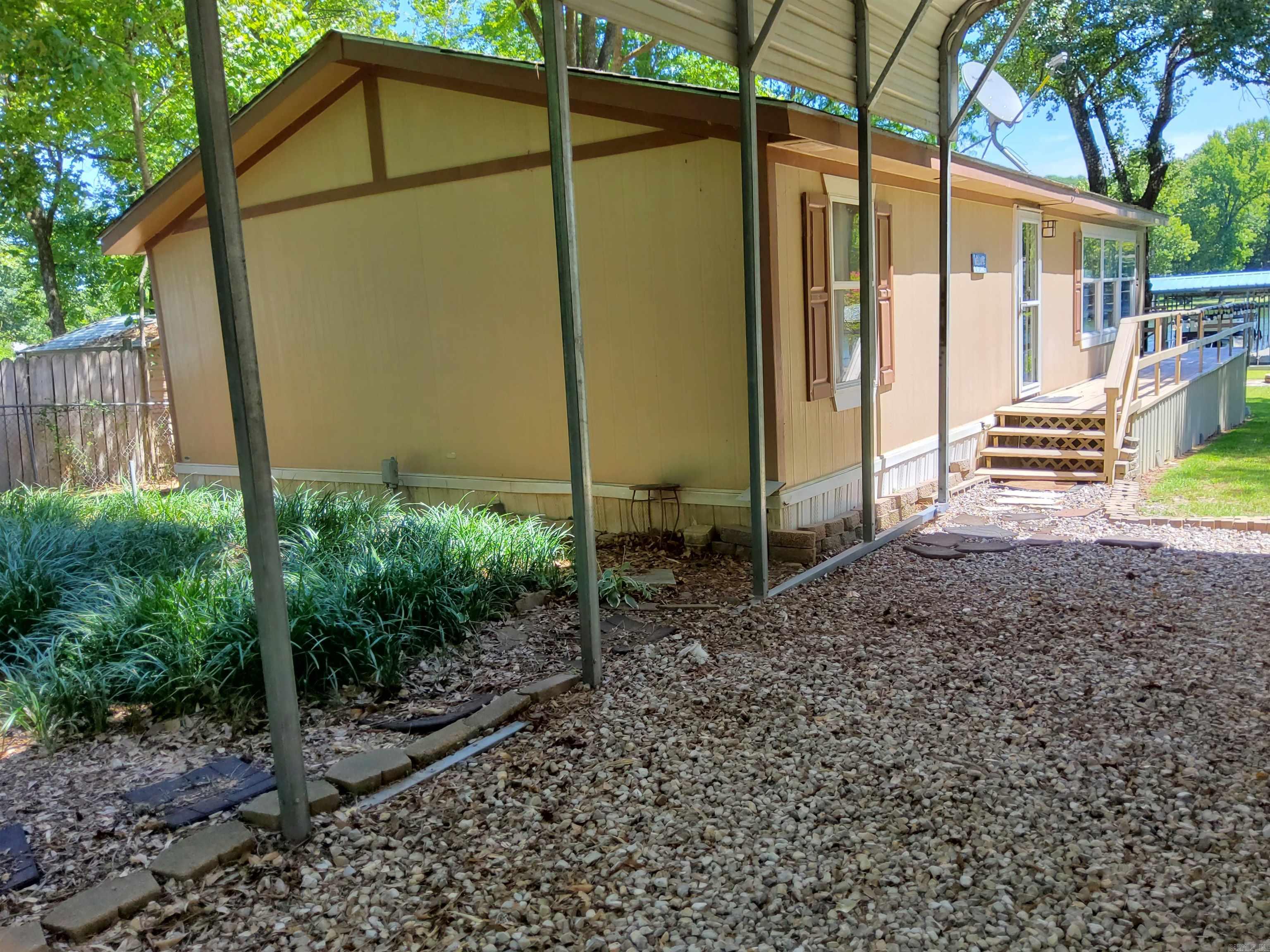 186 Muskogee Road Property Photo 7