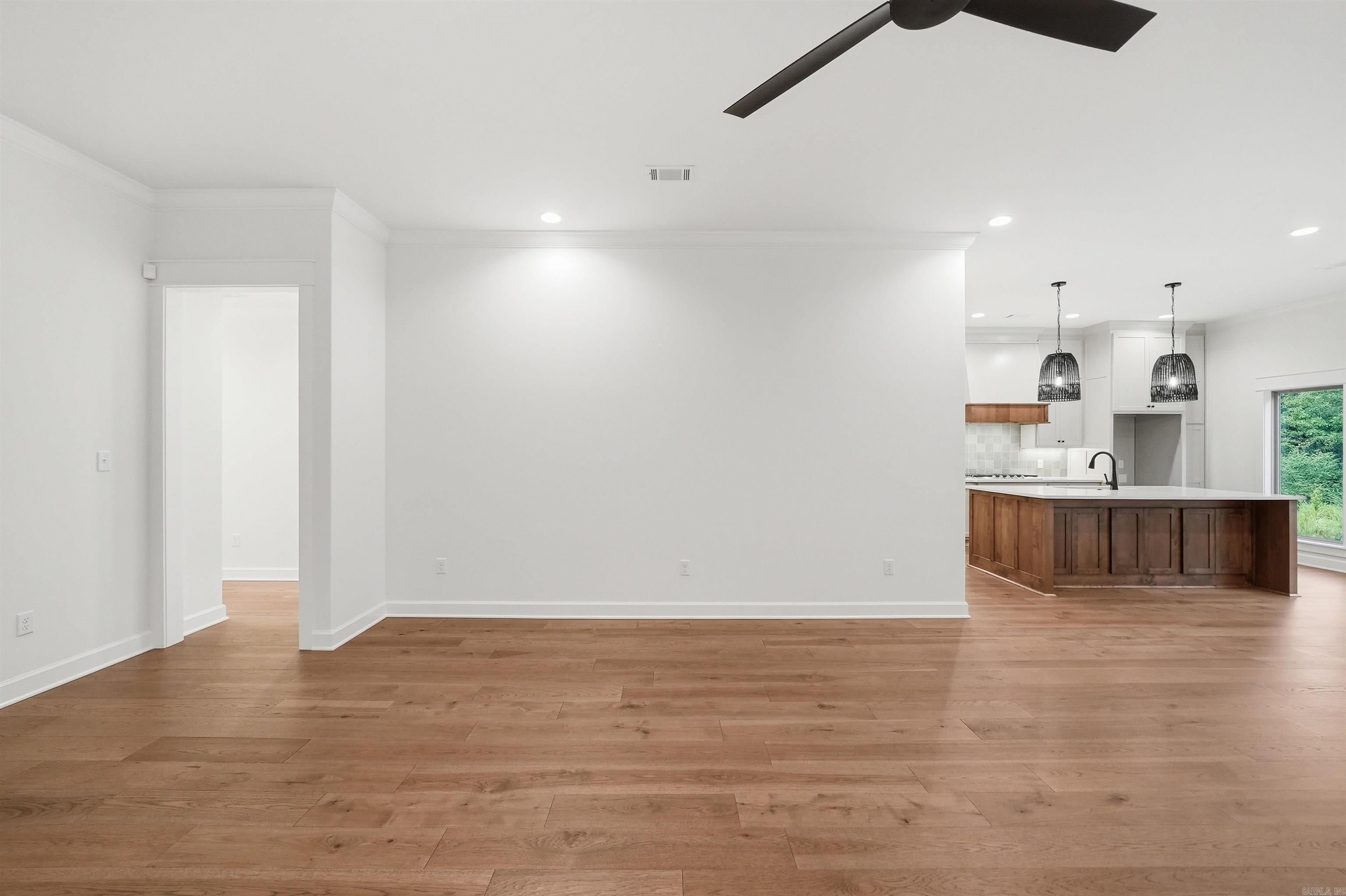 4 Camelot Court Property Photo 16