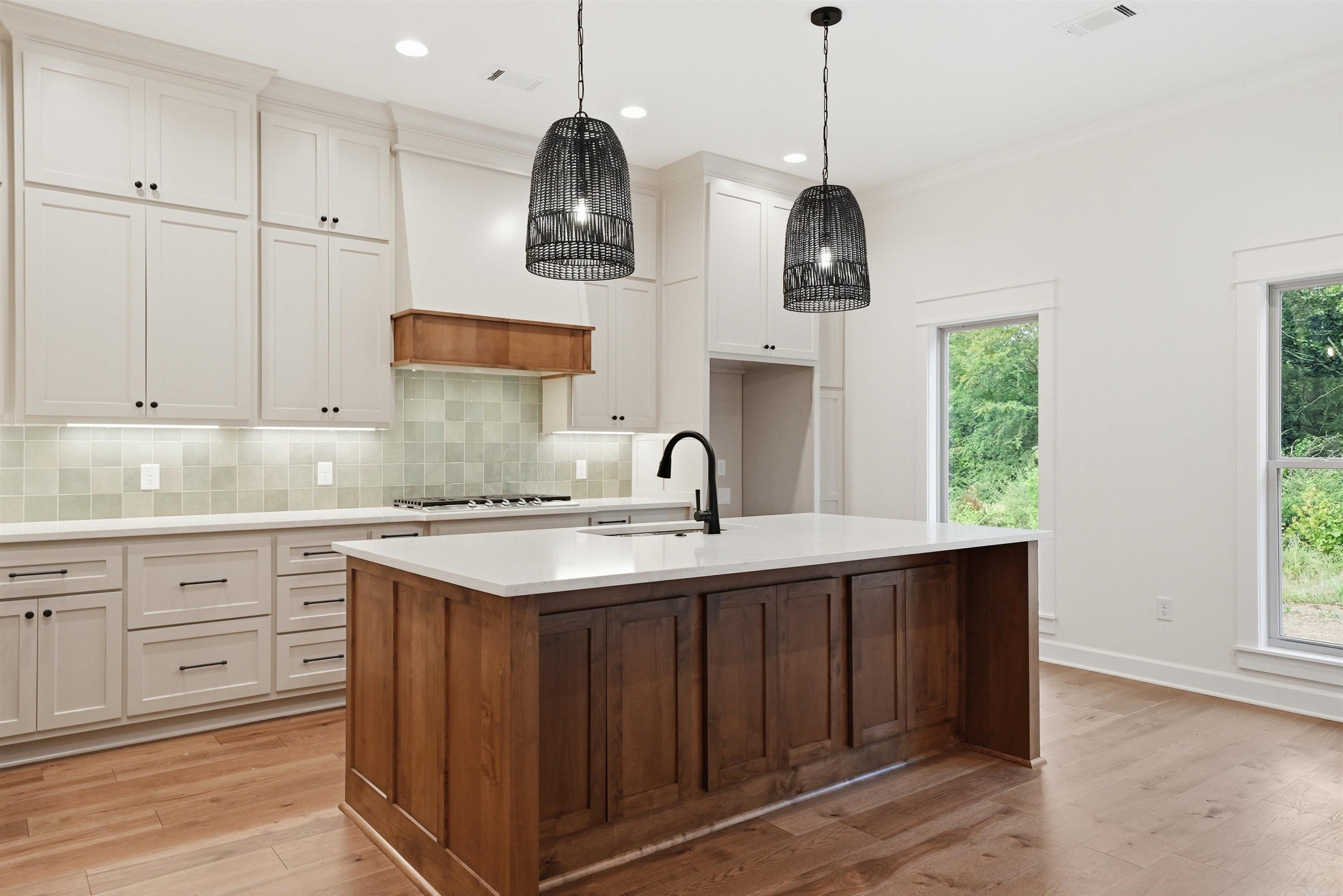 4 Camelot Court Property Photo 17