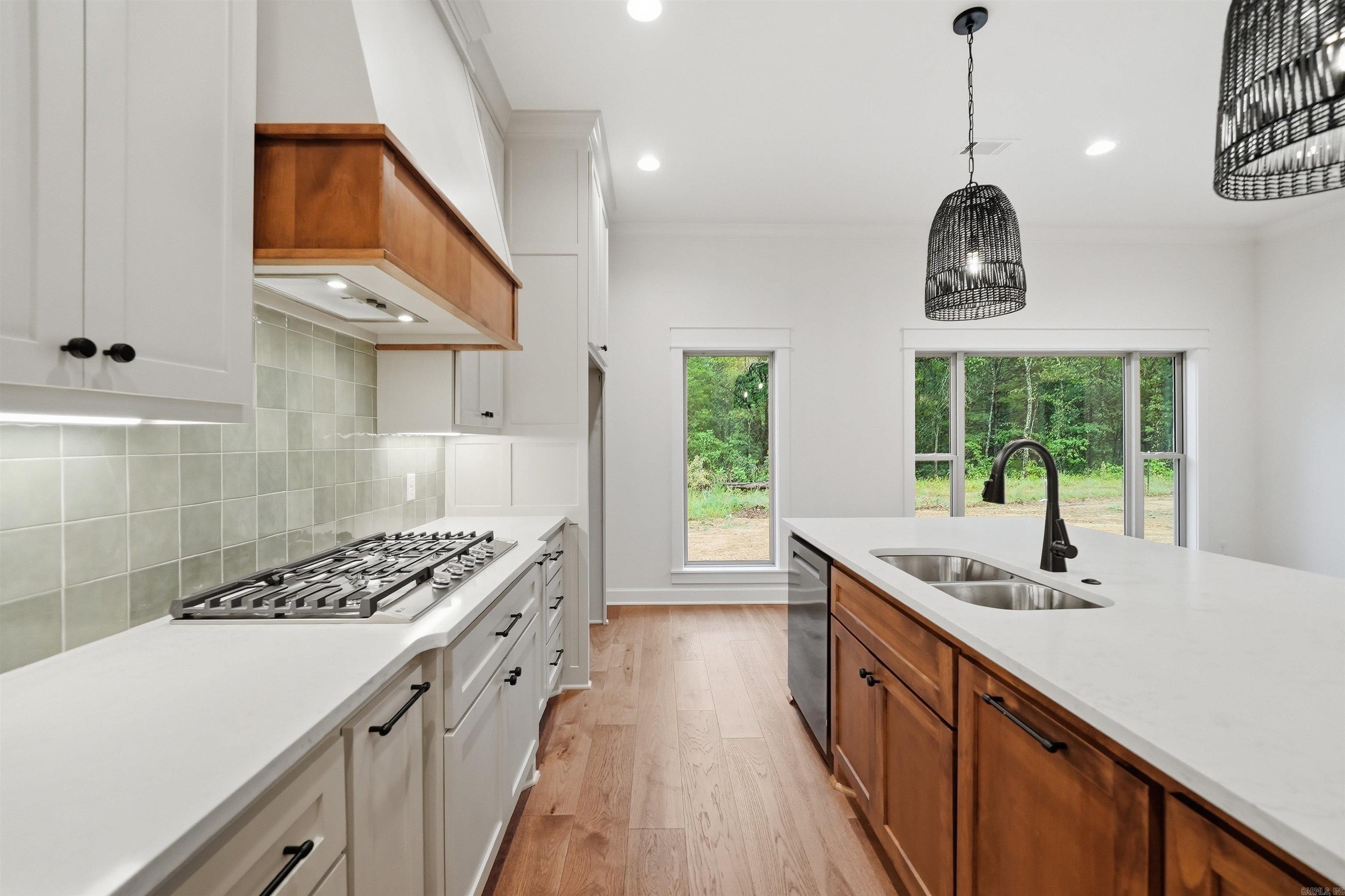 4 Camelot Court Property Photo 25