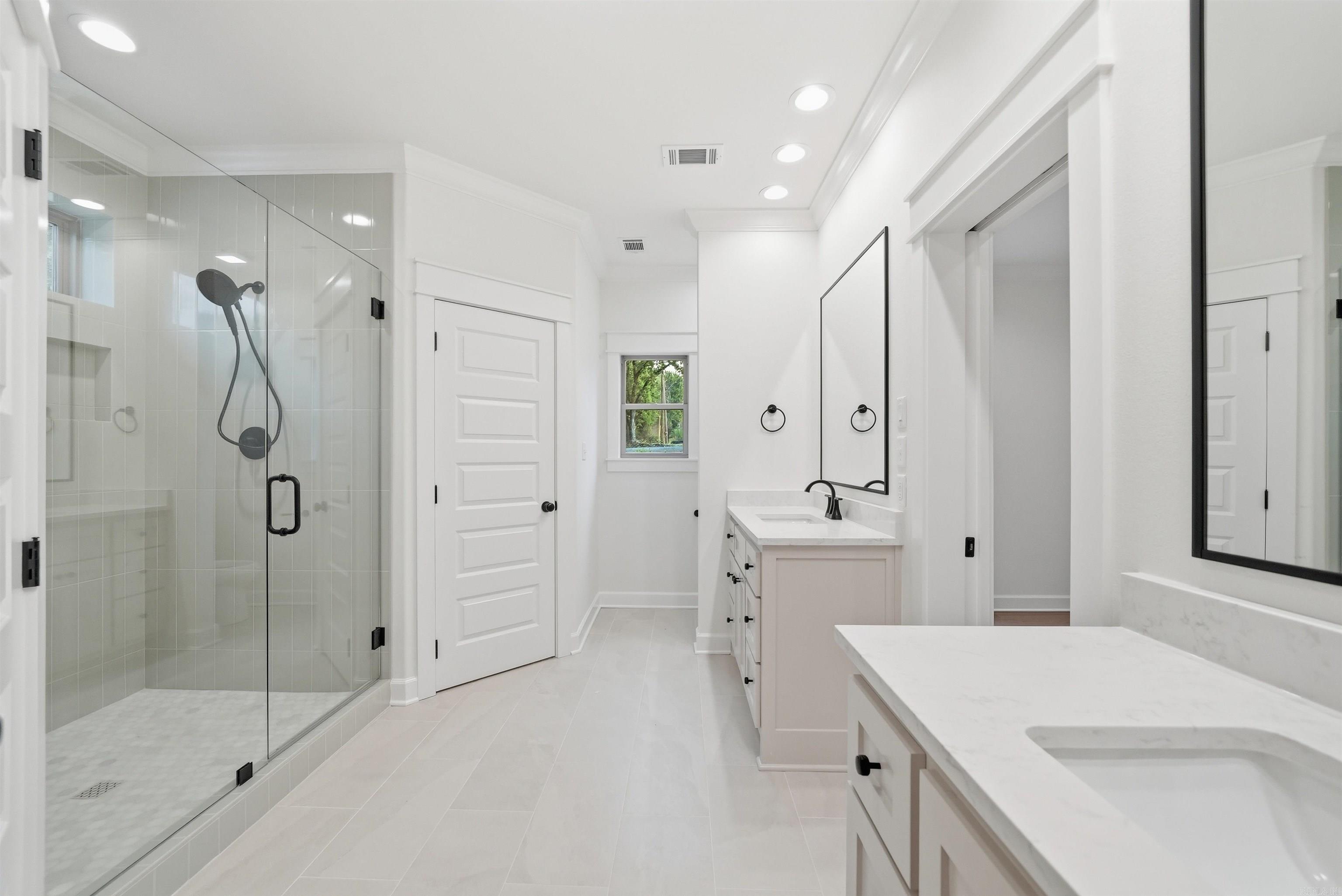 4 Camelot Court Property Photo 32
