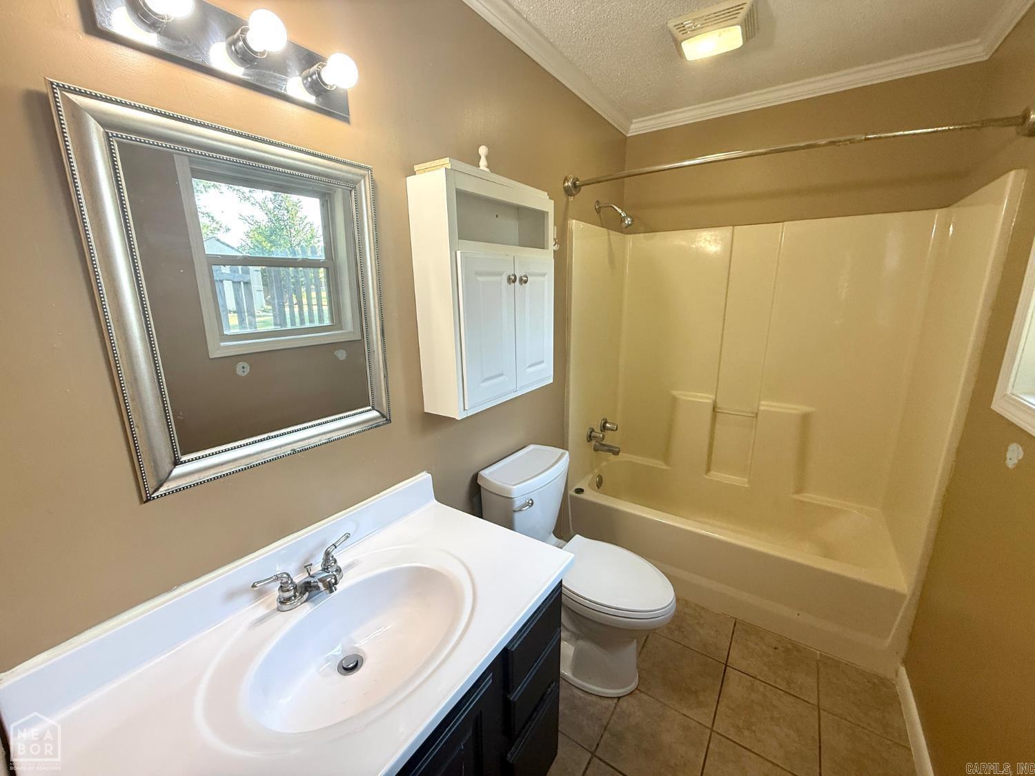 5506 Wendy Street Property Photo 6