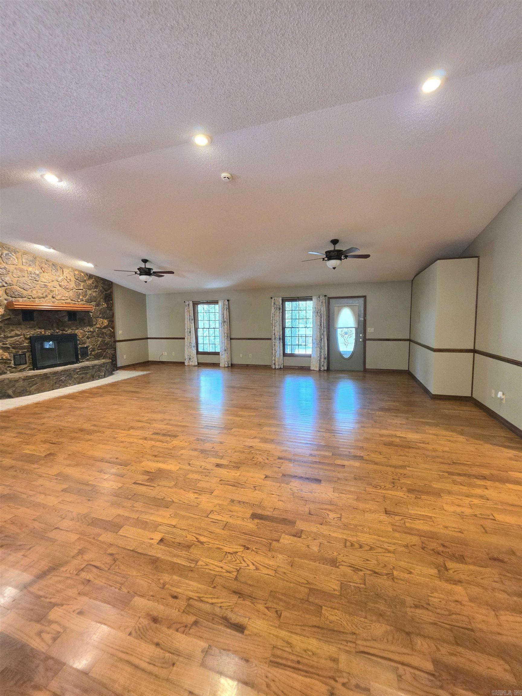 75 Lookout Drive Property Photo 8