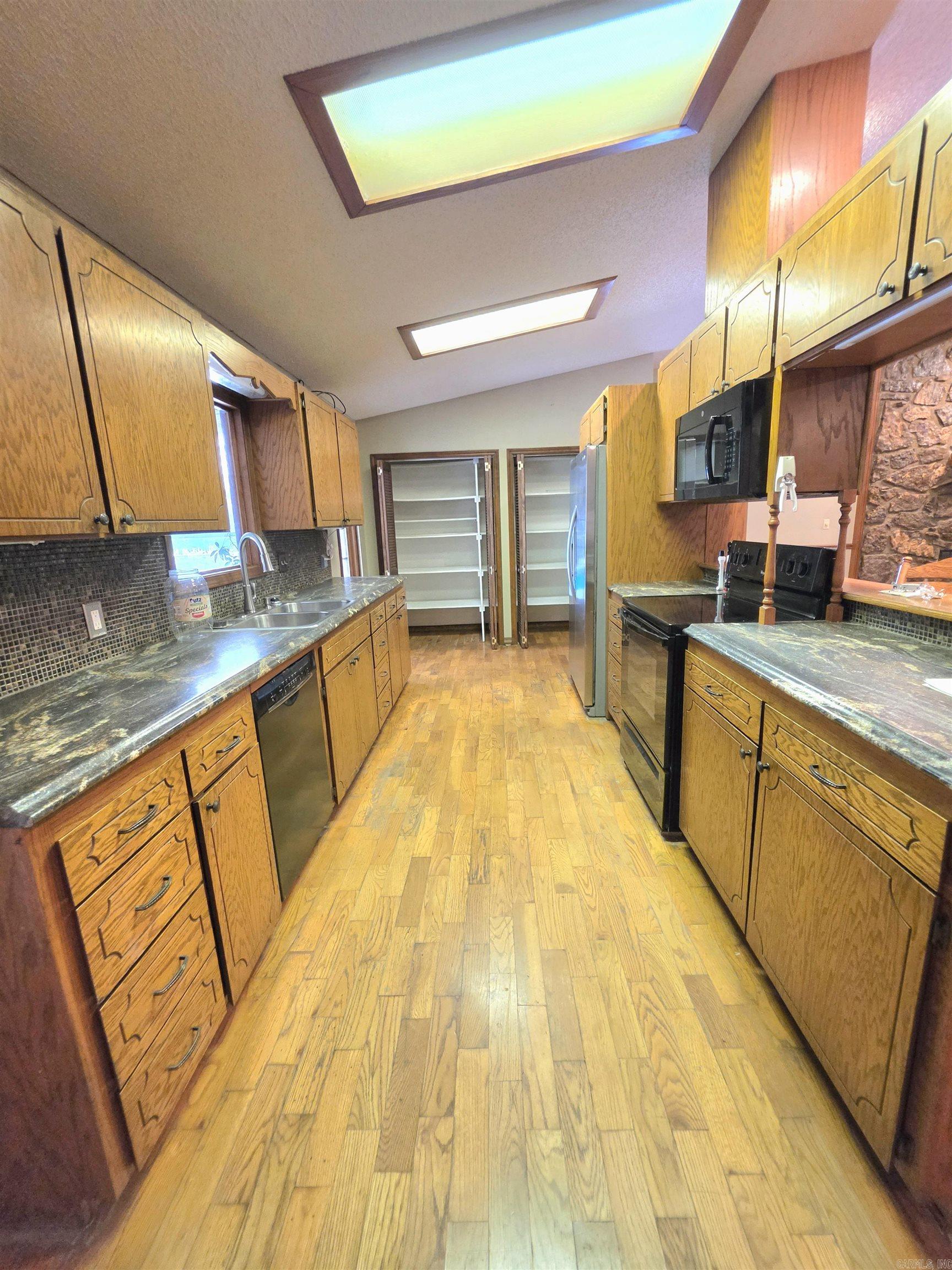 75 Lookout Drive Property Photo 15