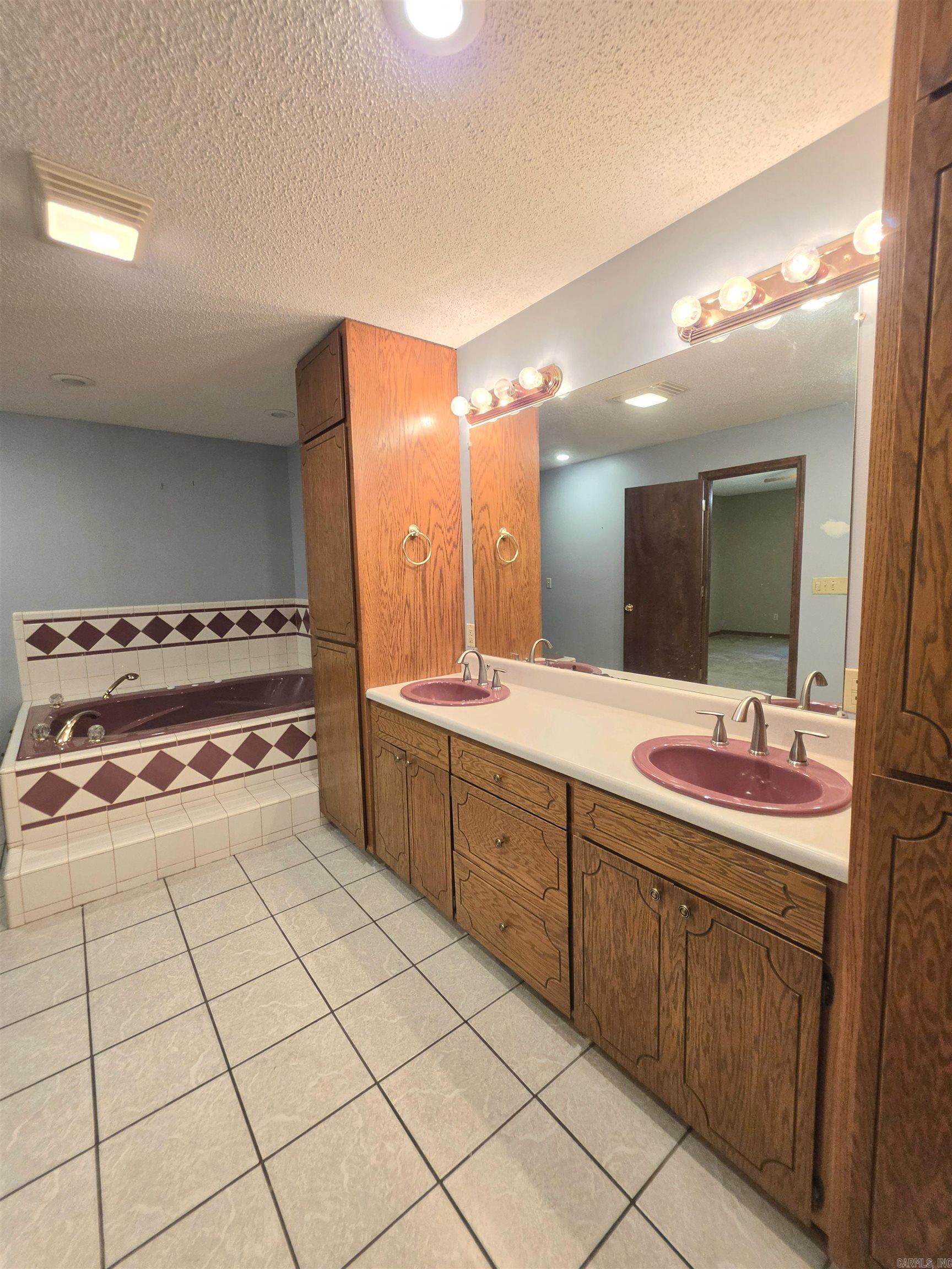 75 Lookout Drive Property Photo 32