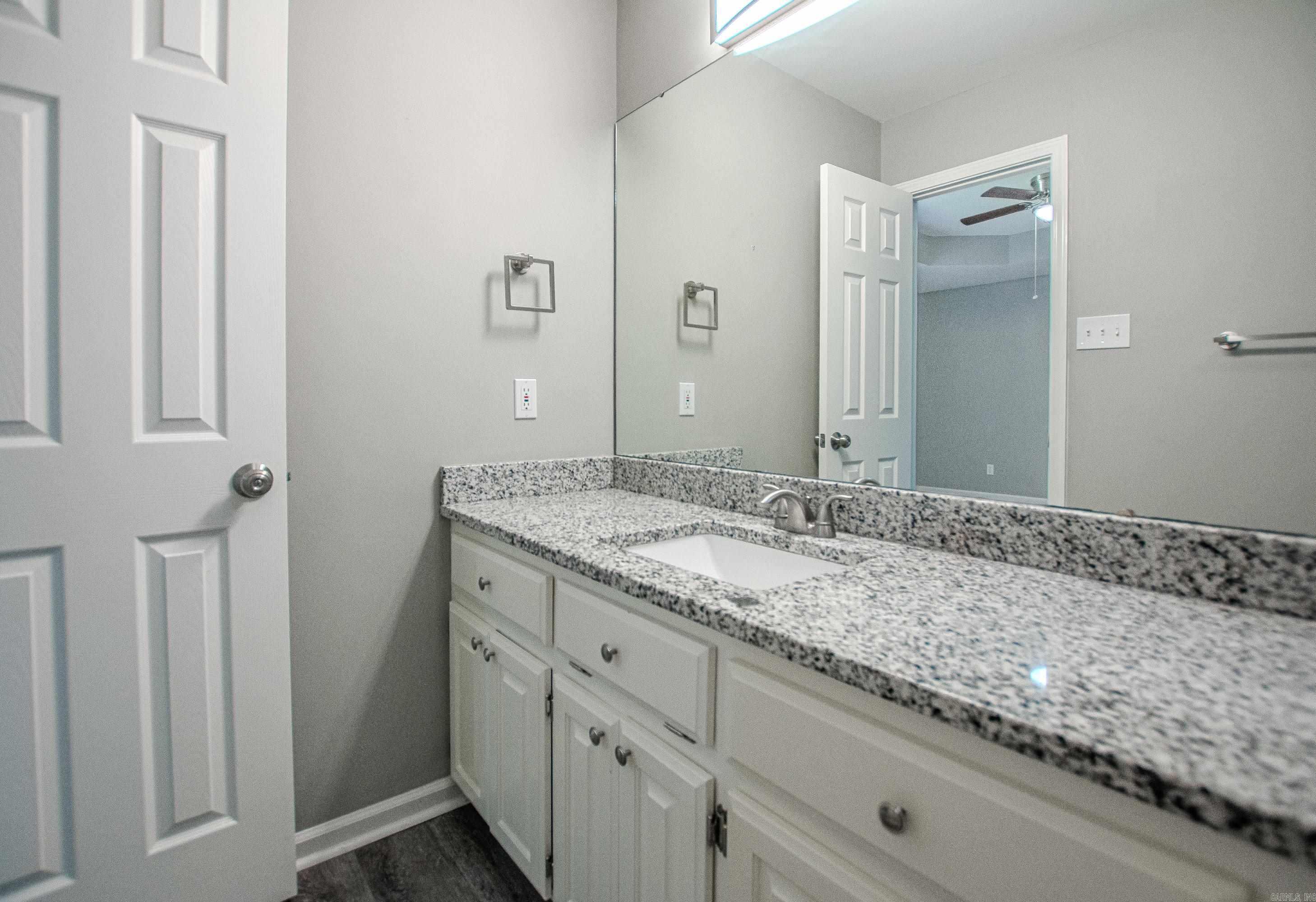 14 Nevada Lane Property Photo 28