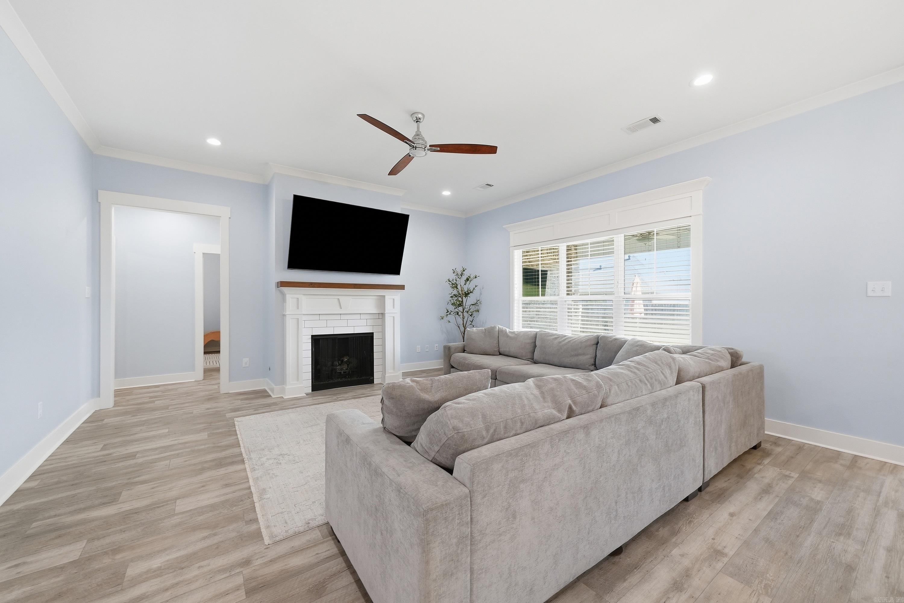 2319 Pleasant Cove Property Photo 5