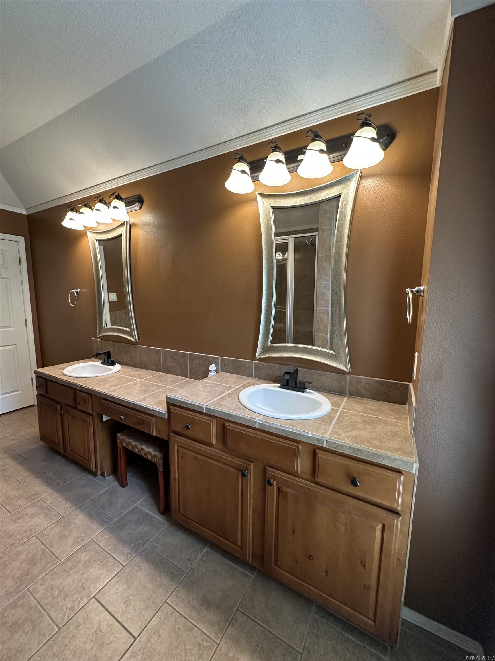 13616 Dynasty Drive Property Photo 33