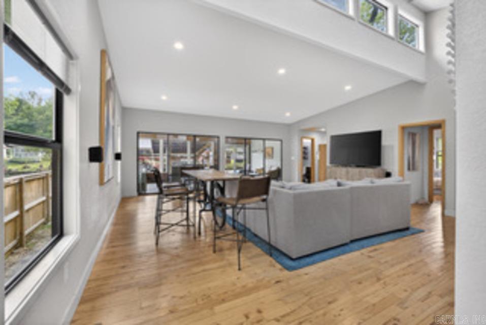 331 Gold Nugget Loop Property Photo 4