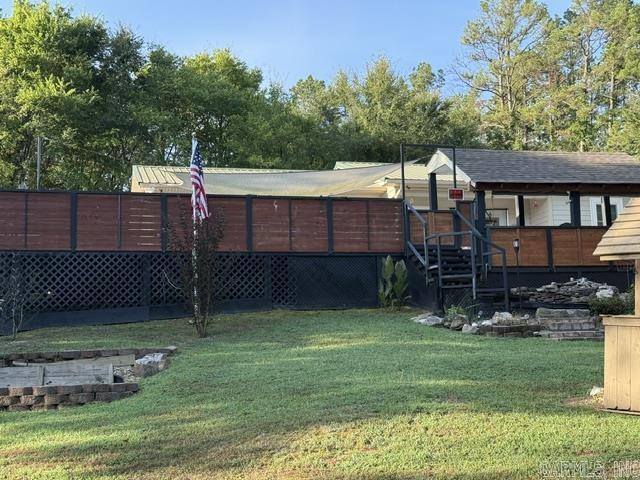182 Tuff Property Photo 1
