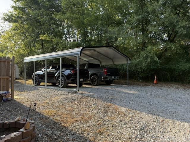 182 Tuff Property Photo 5
