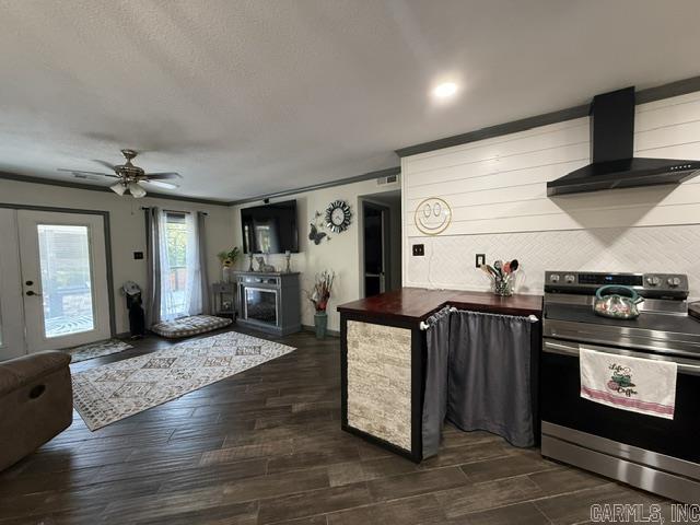 182 Tuff Property Photo 8