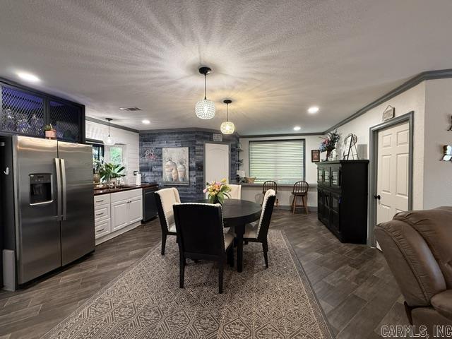 182 Tuff Property Photo 14