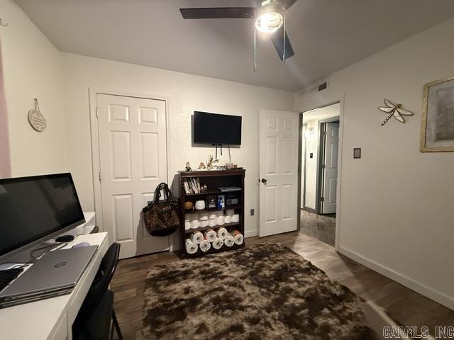 182 Tuff Property Photo 23