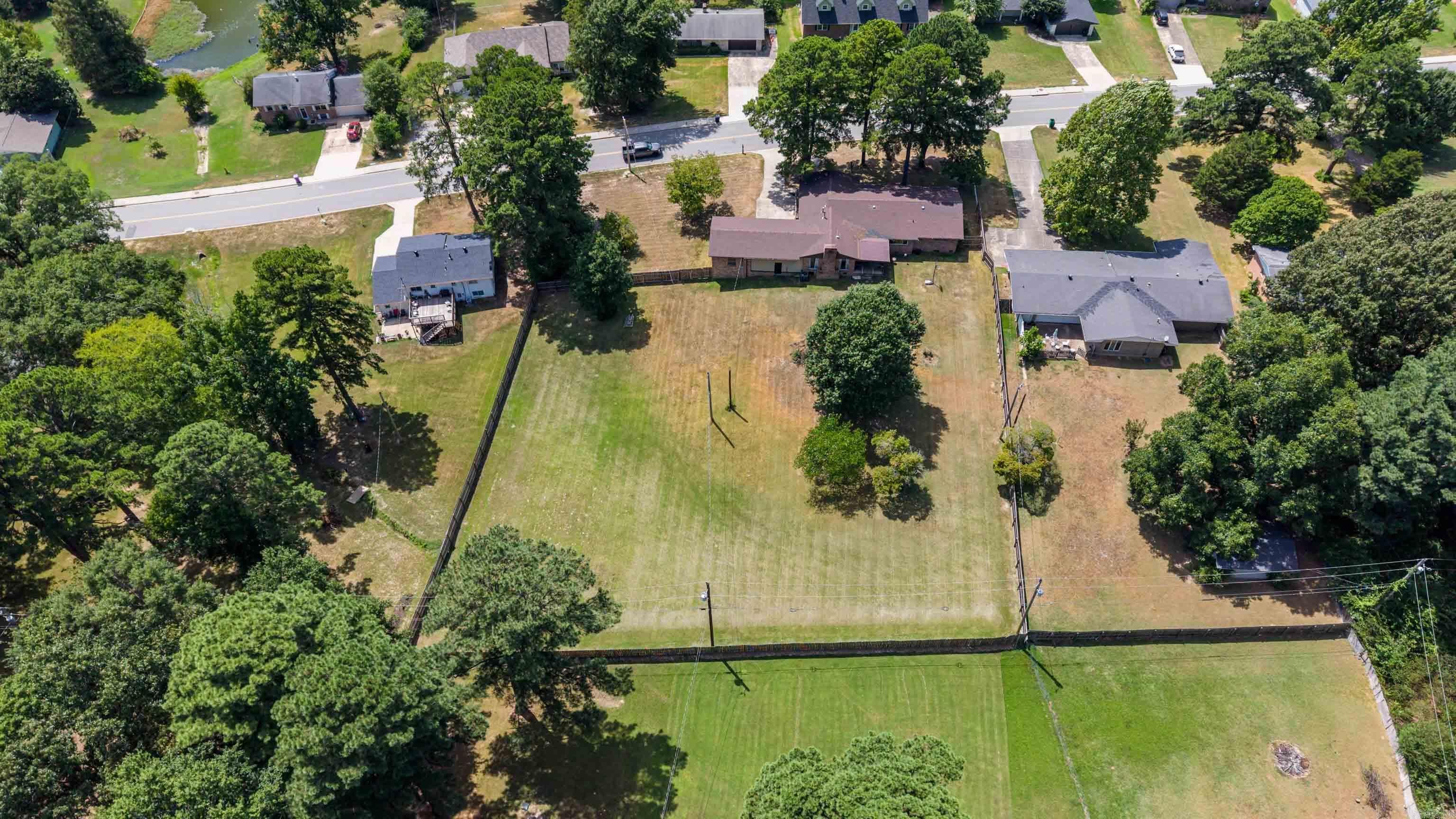 1821 E Lakeview Drive Property Photo 6
