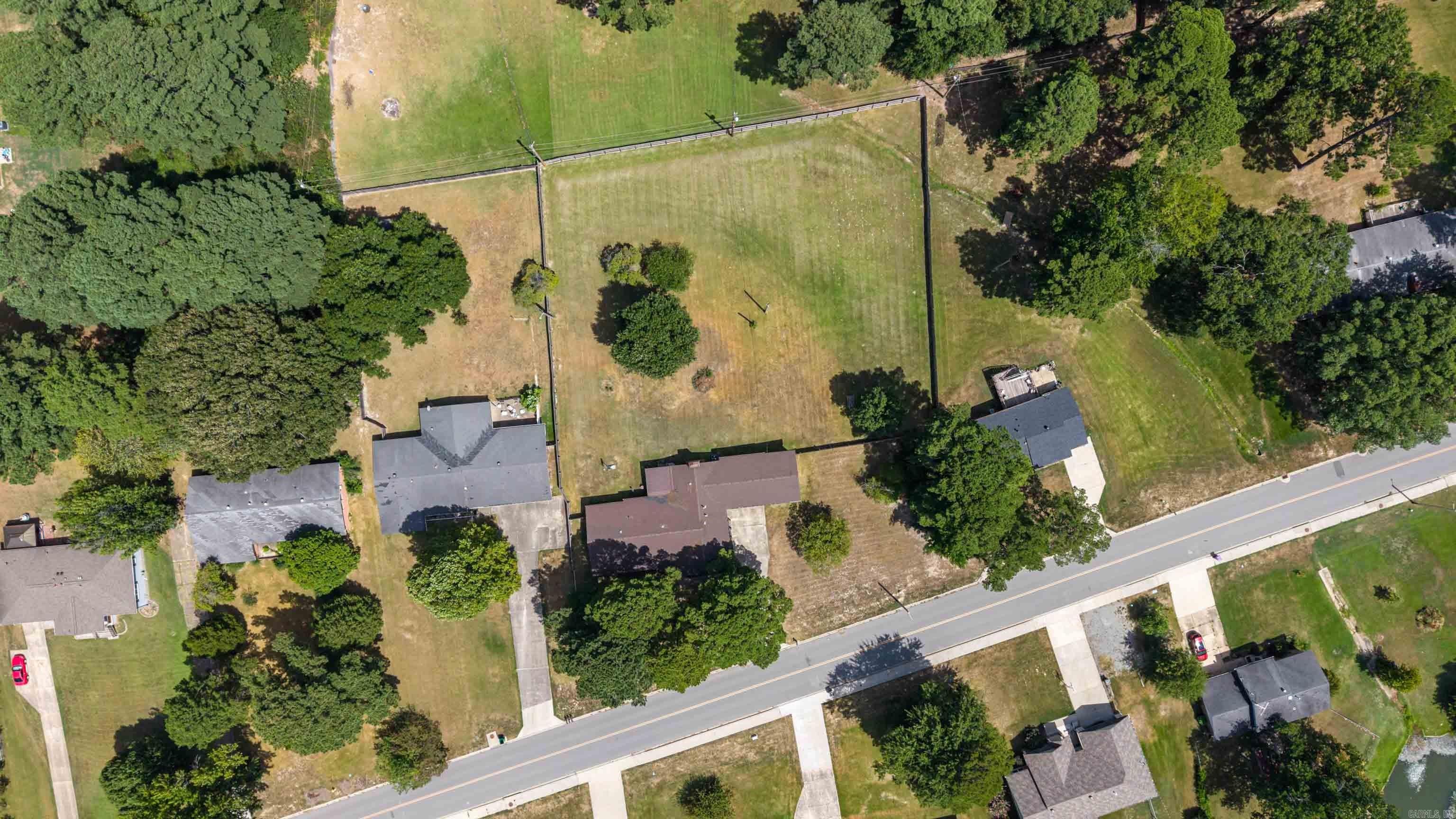 1821 E Lakeview Drive Property Photo 8