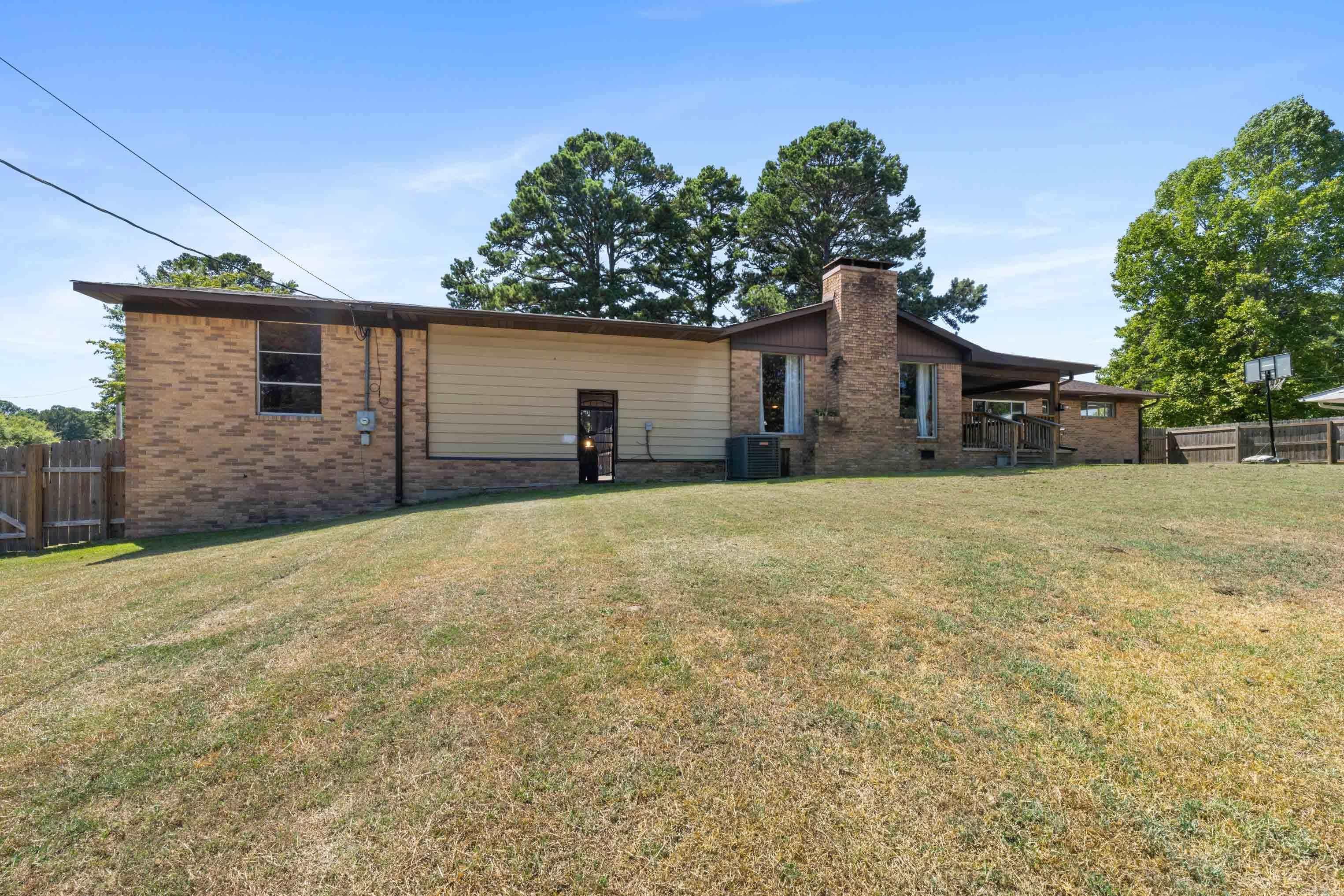 1821 E Lakeview Drive Property Photo 39