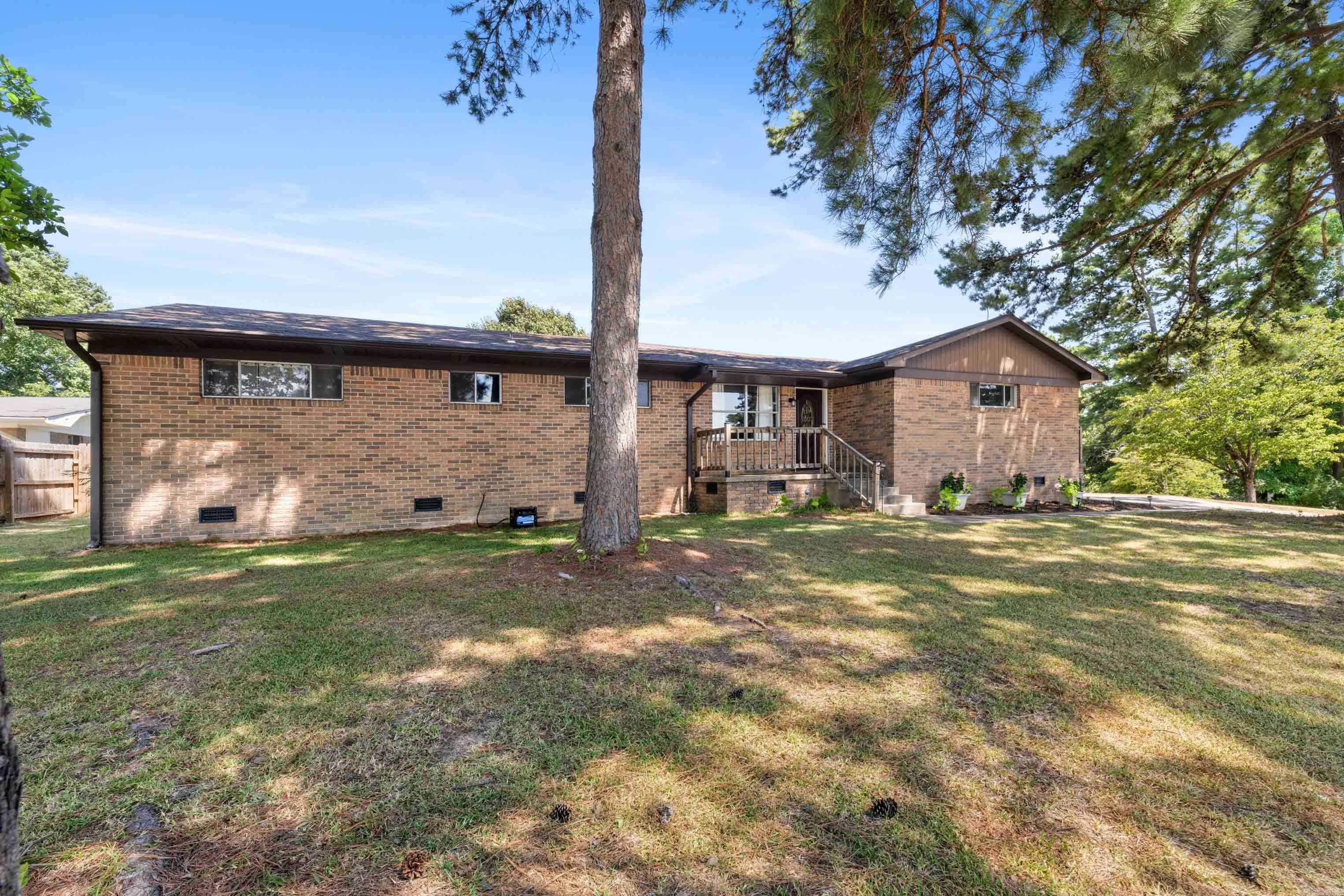1821 E Lakeview Drive Property Photo 42