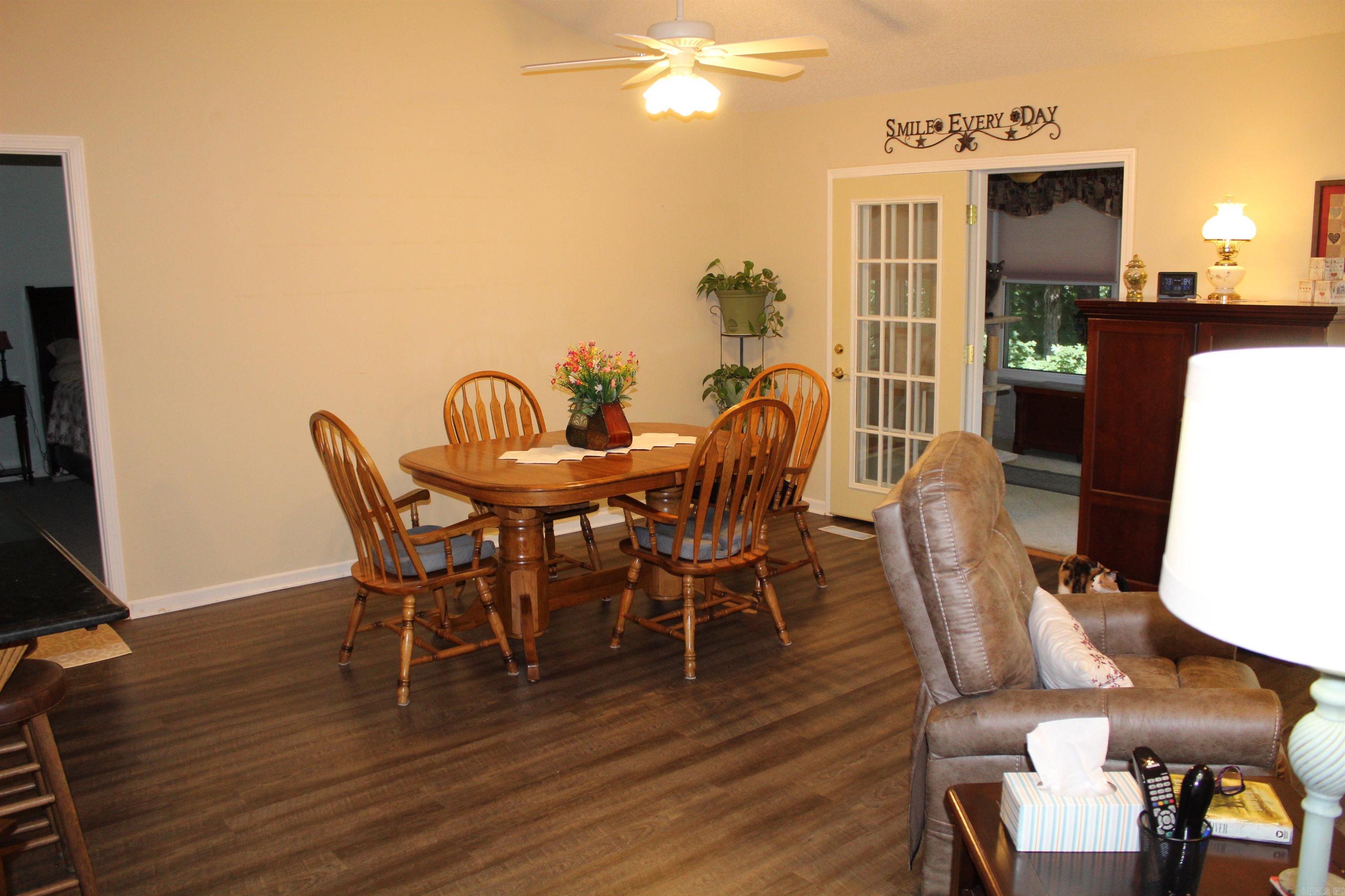 27 Almendra Lane Property Photo 6