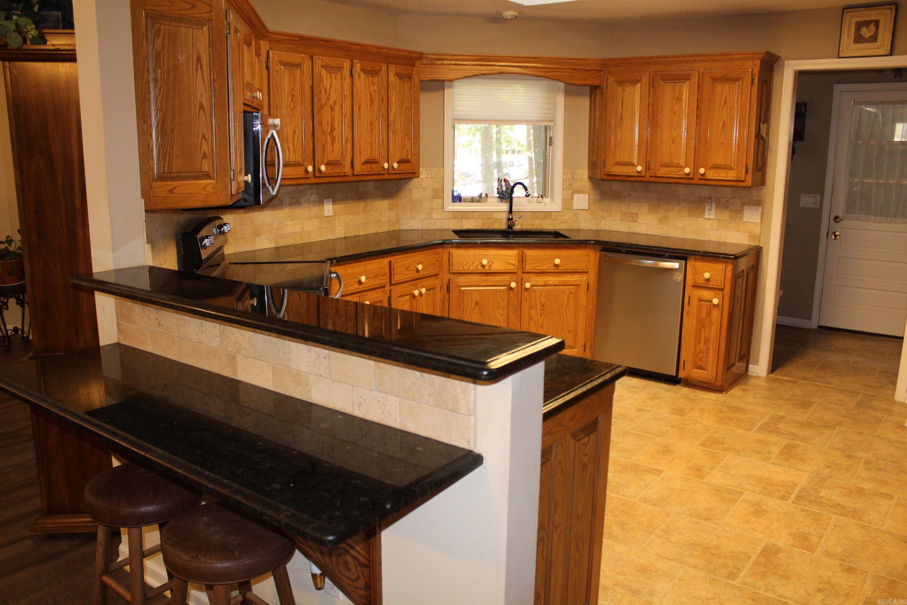 27 Almendra Lane Property Photo 8