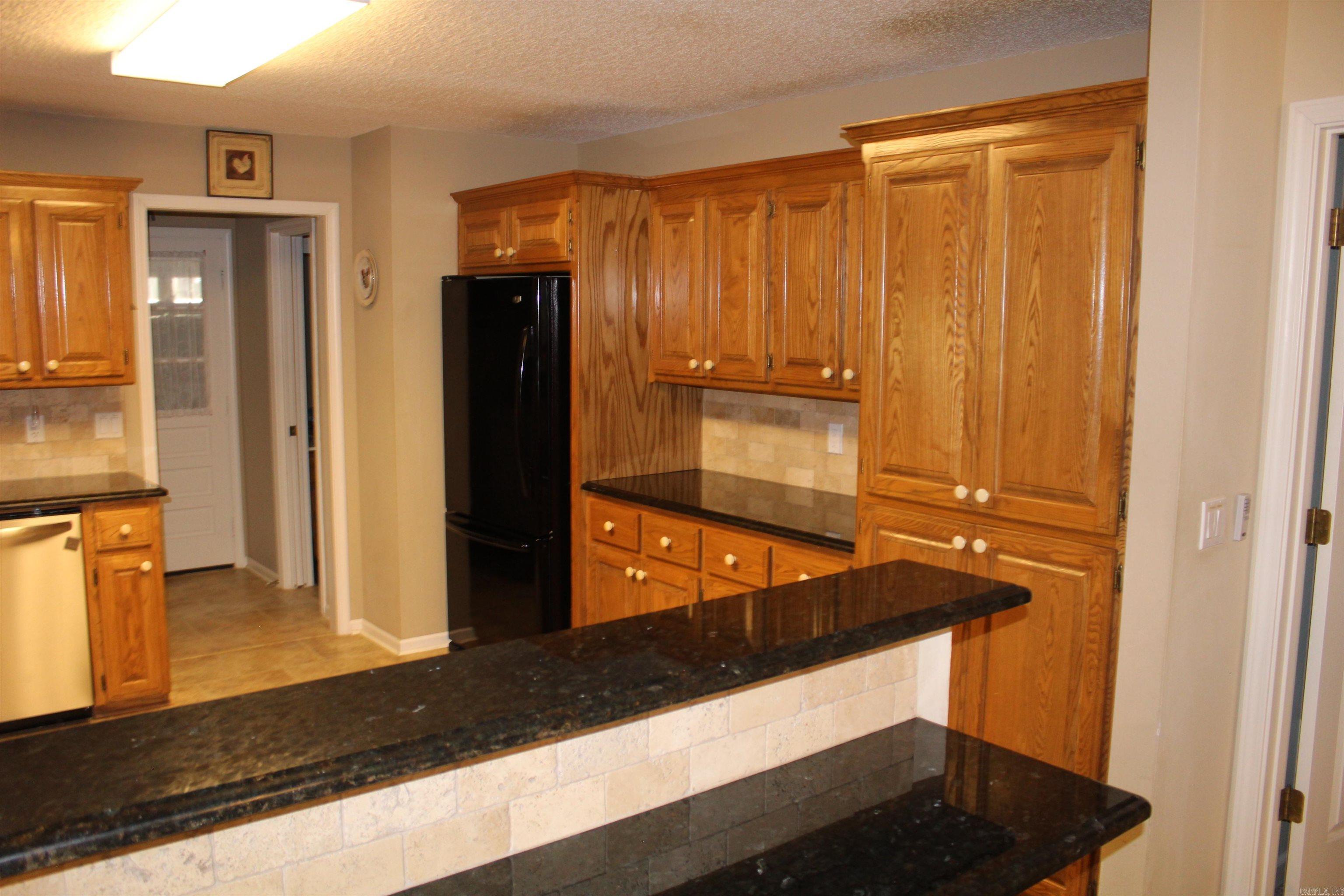 27 Almendra Lane Property Photo 9