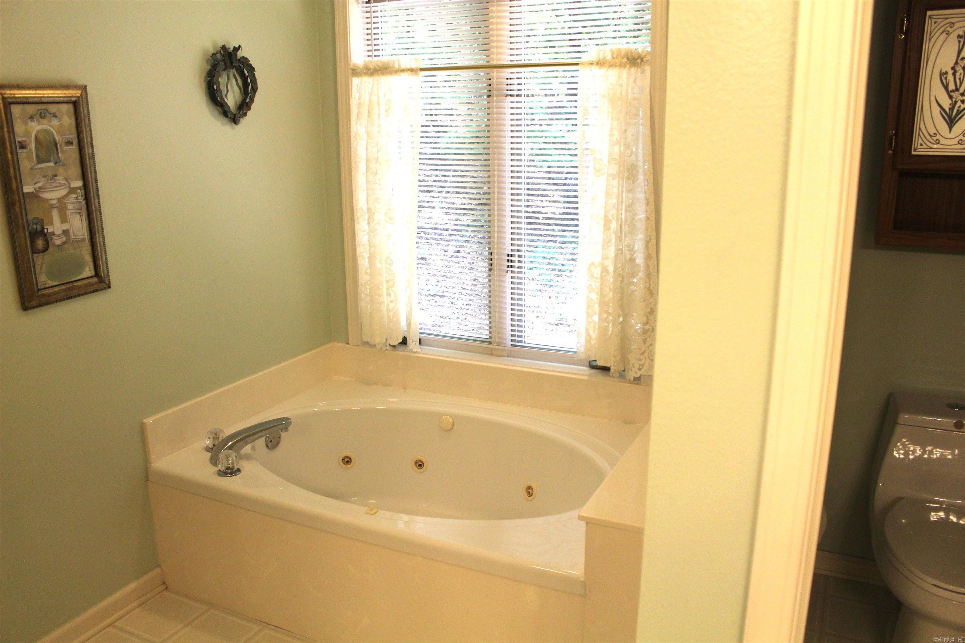 27 Almendra Lane Property Photo 21