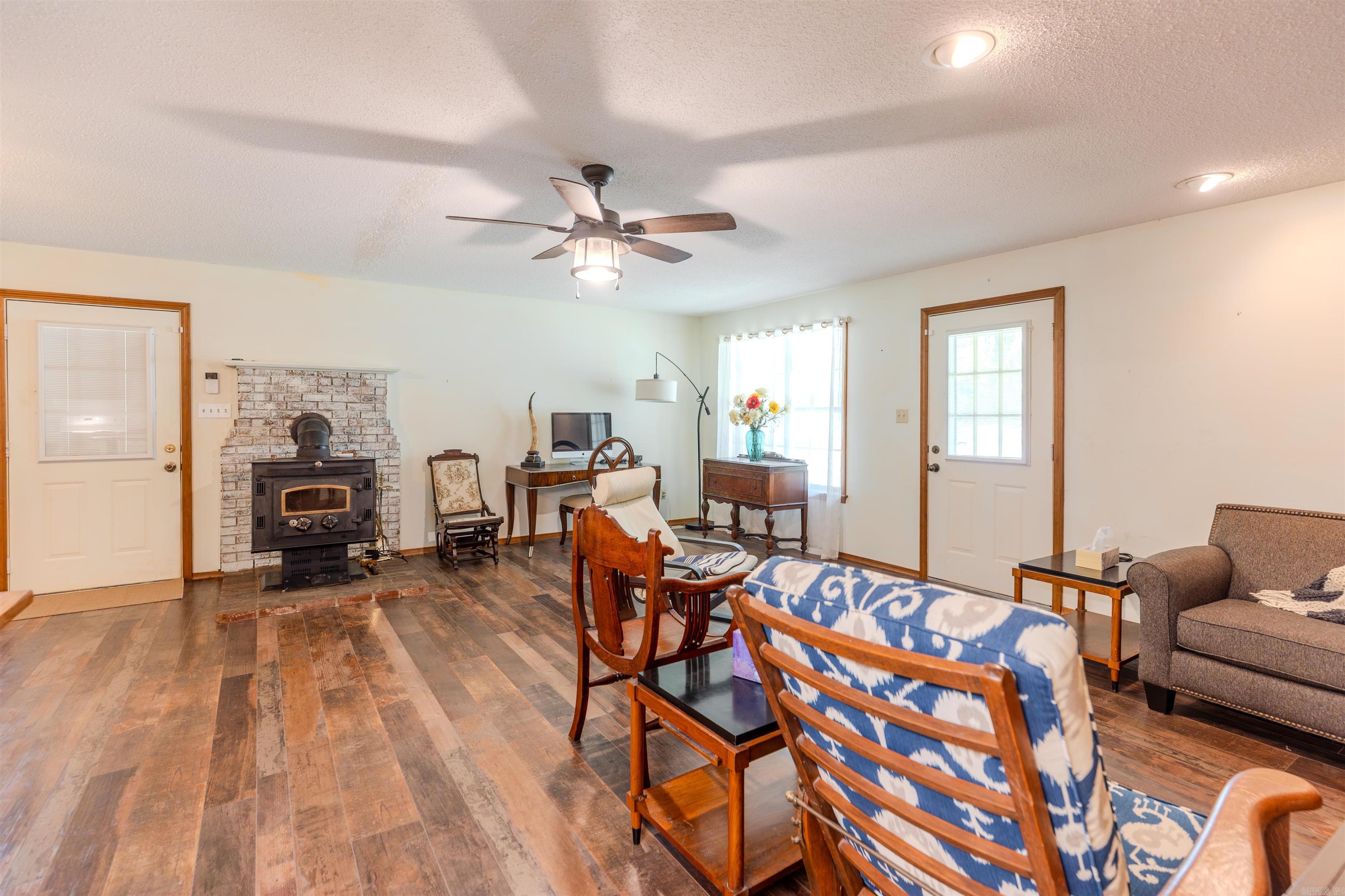15 Spring Road Property Photo 10