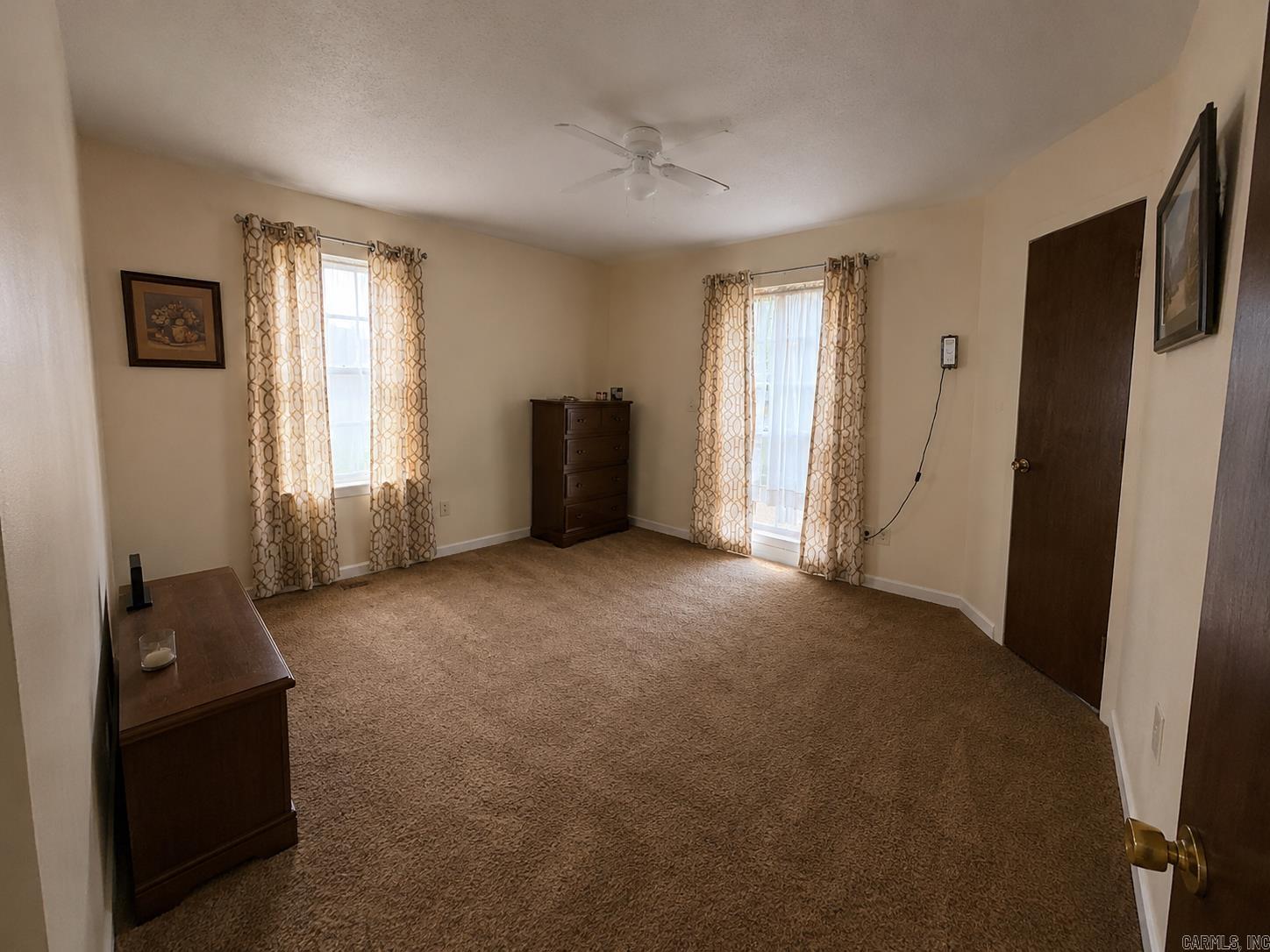 122 Berkshire Cir Property Photo 13