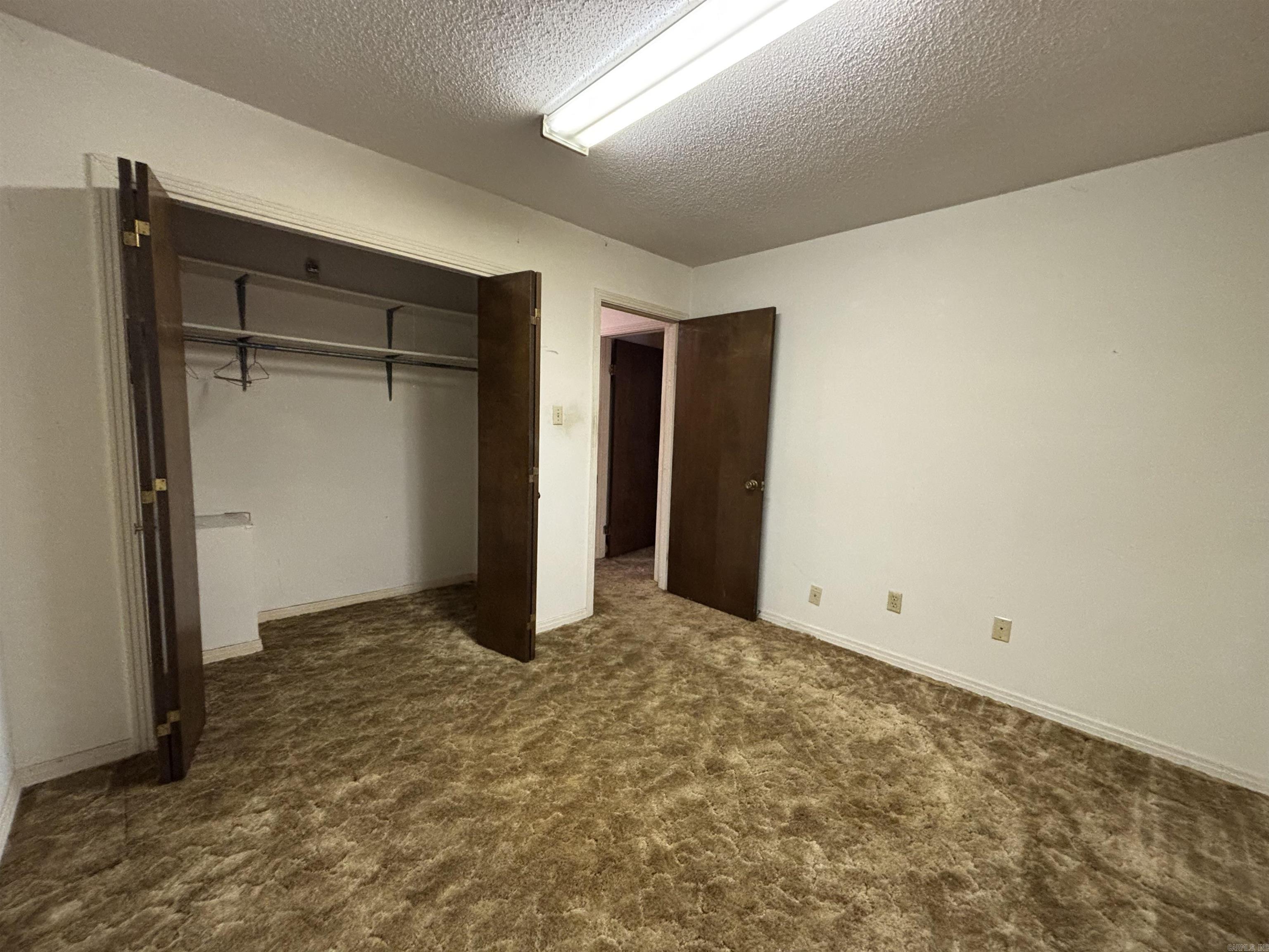 122 Berkshire Cir Property Photo 15