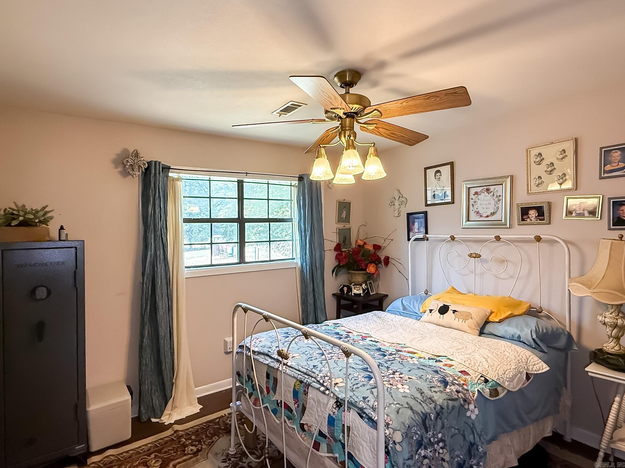 7430 Highway 367 Property Photo 10