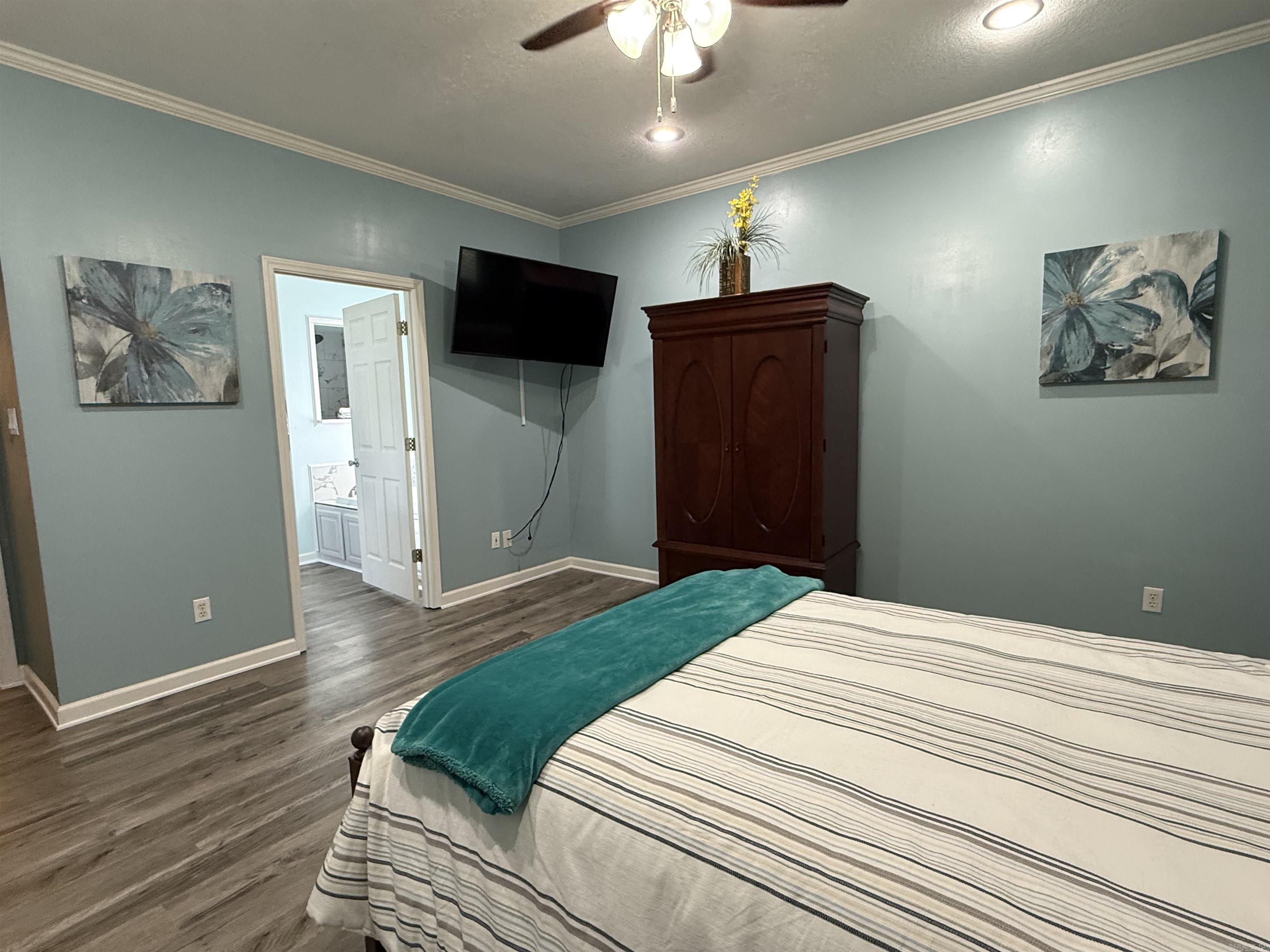 4104 Wetherfield Property Photo 24