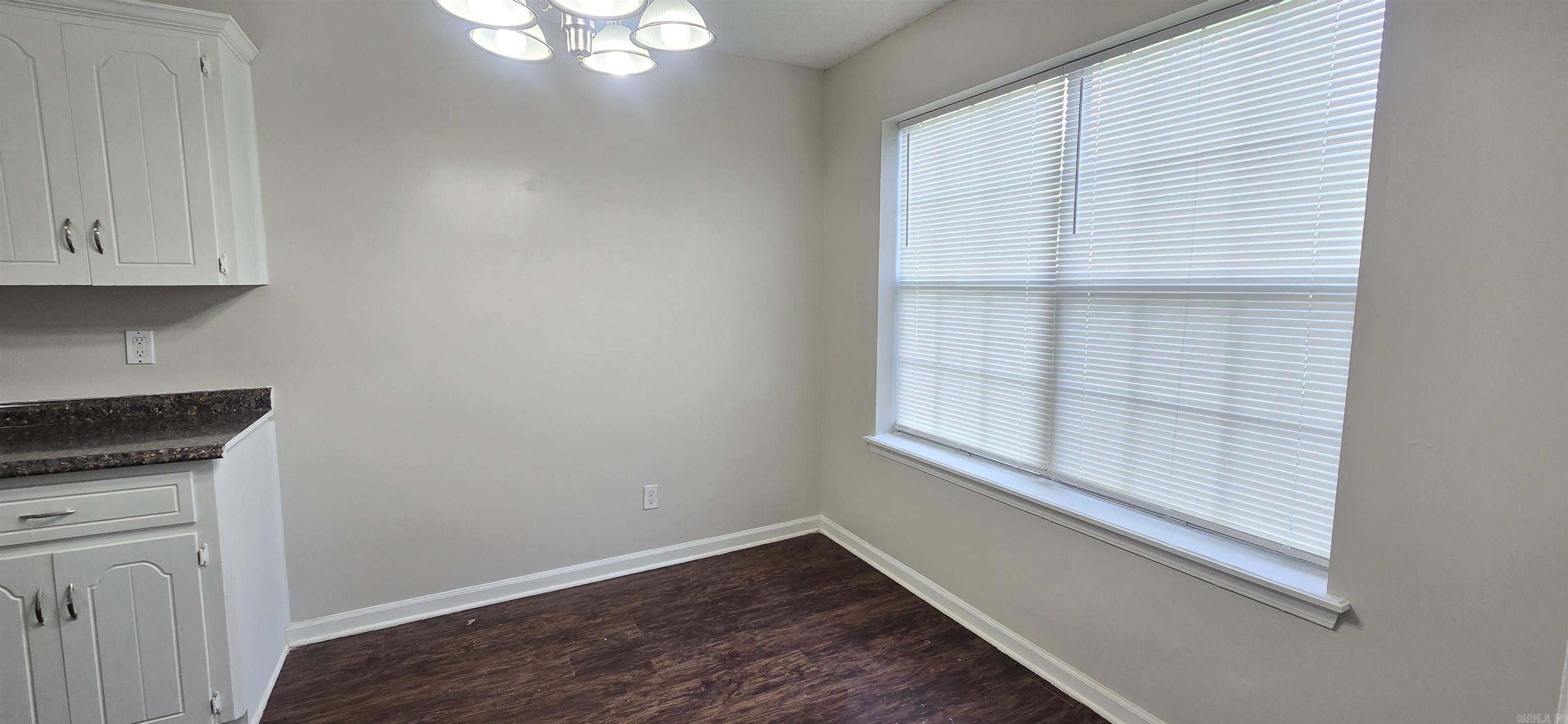 87 Sycamore Property Photo 4
