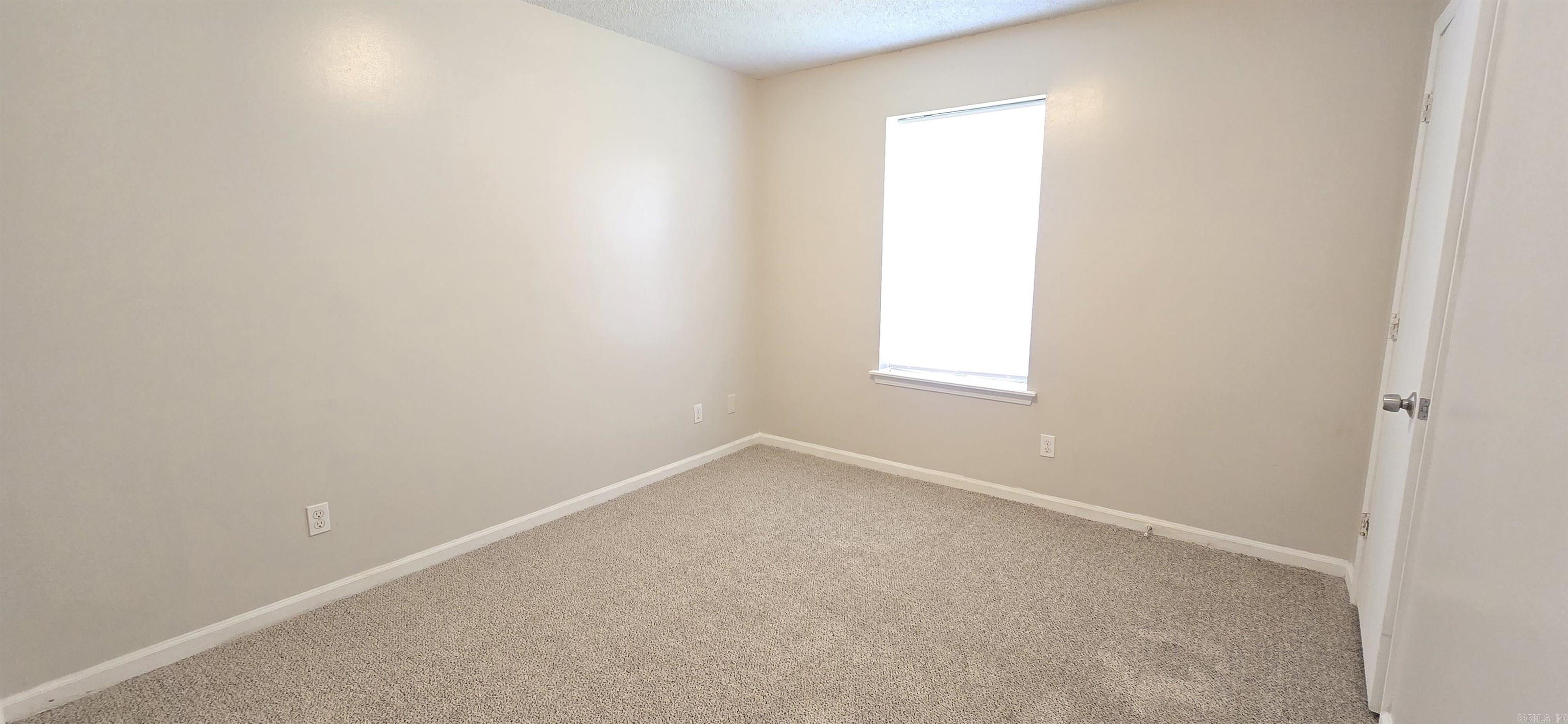 87 Sycamore Property Photo 7