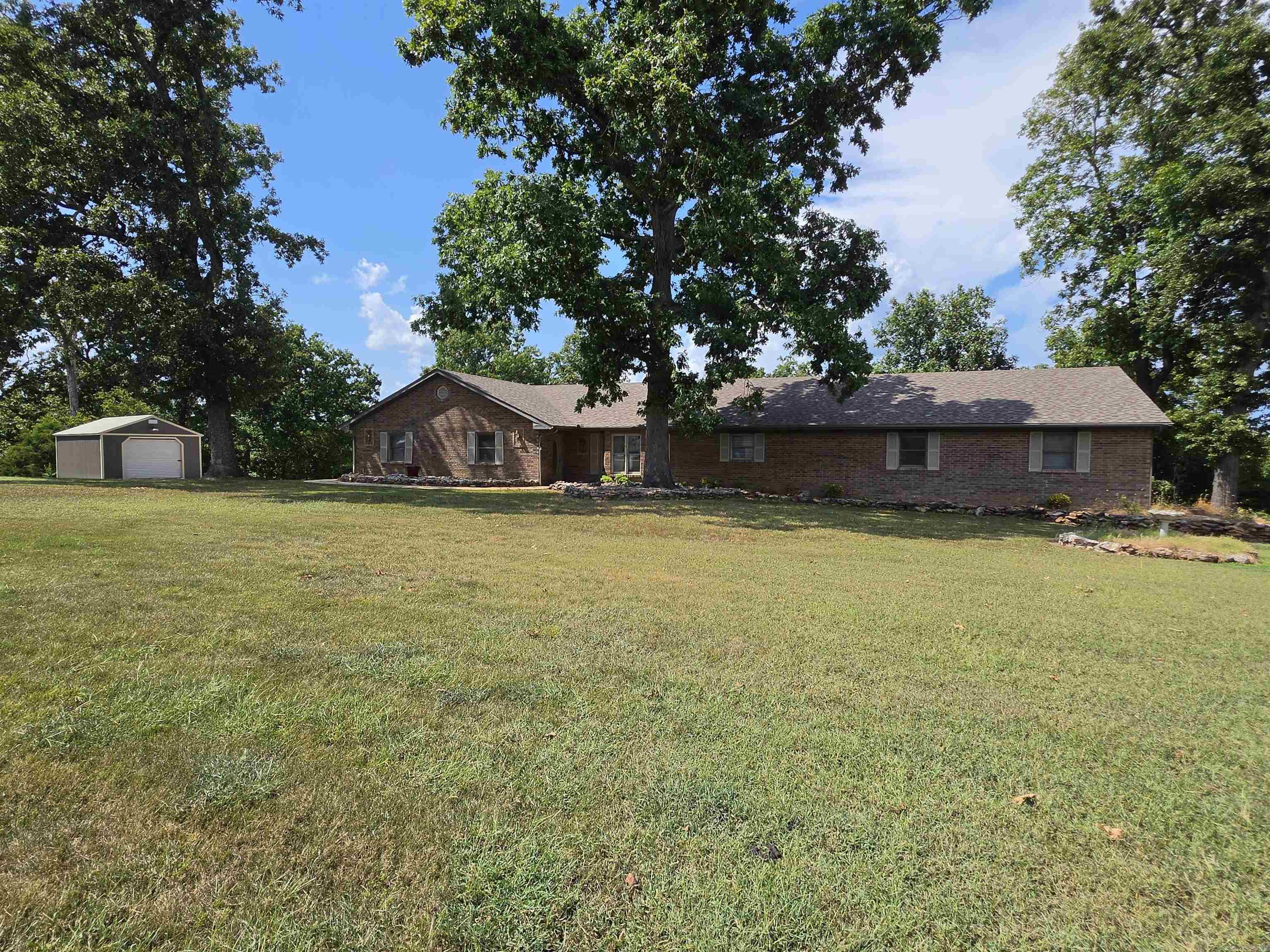 334 Forrest Hills Drive Property Photo 3