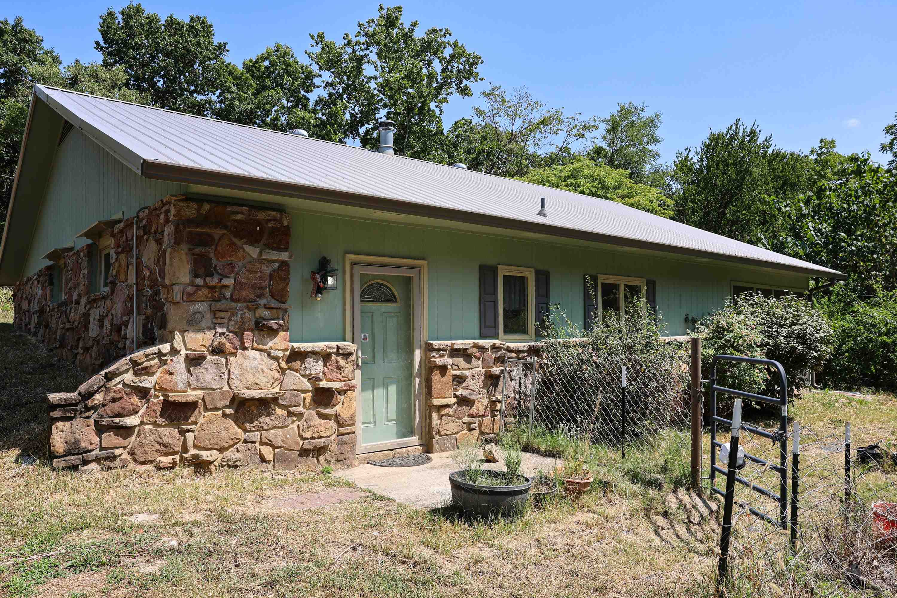 639 E Campground Road Property Photo 35