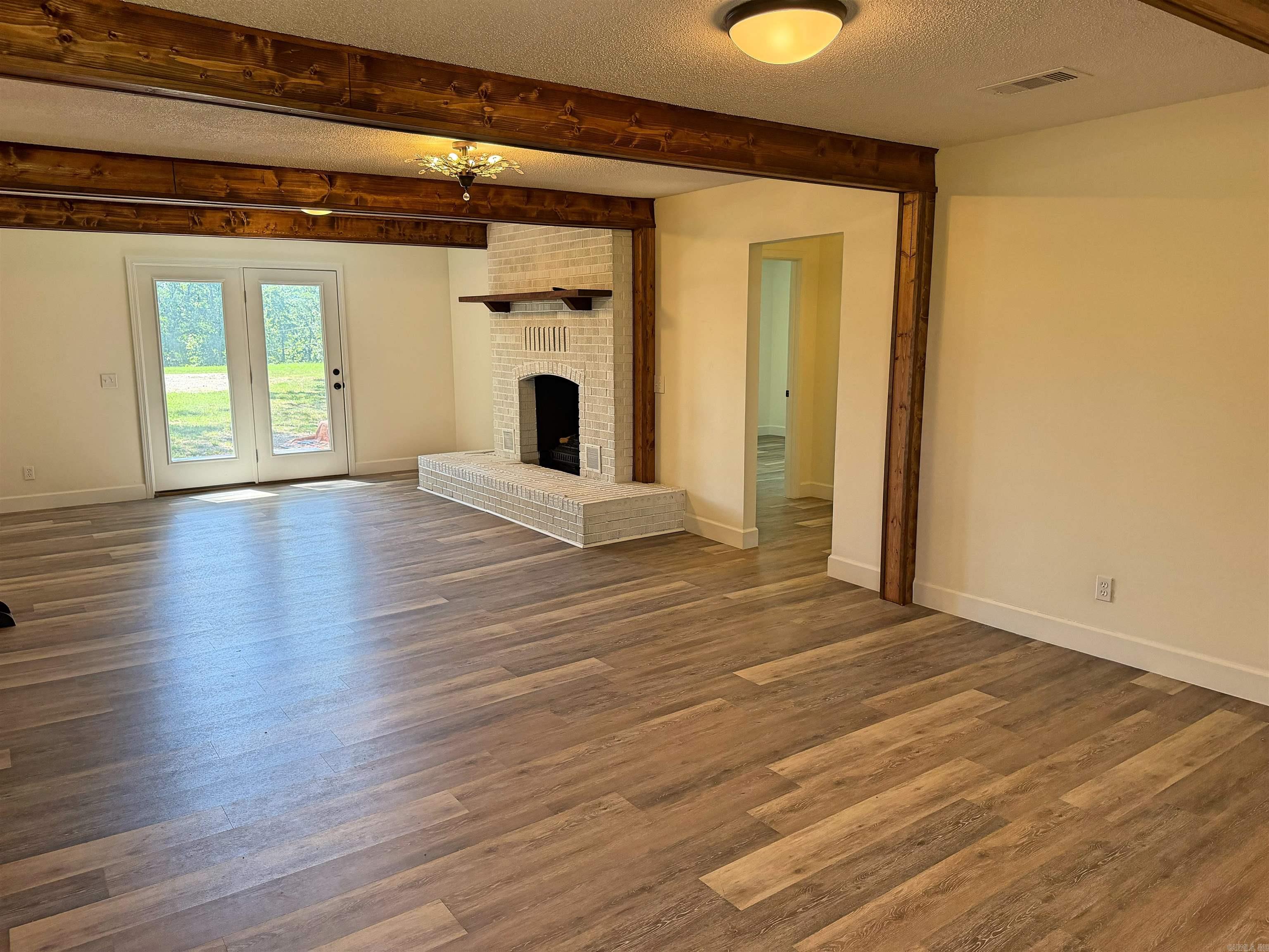 101 Summer Meadows Property Photo 11