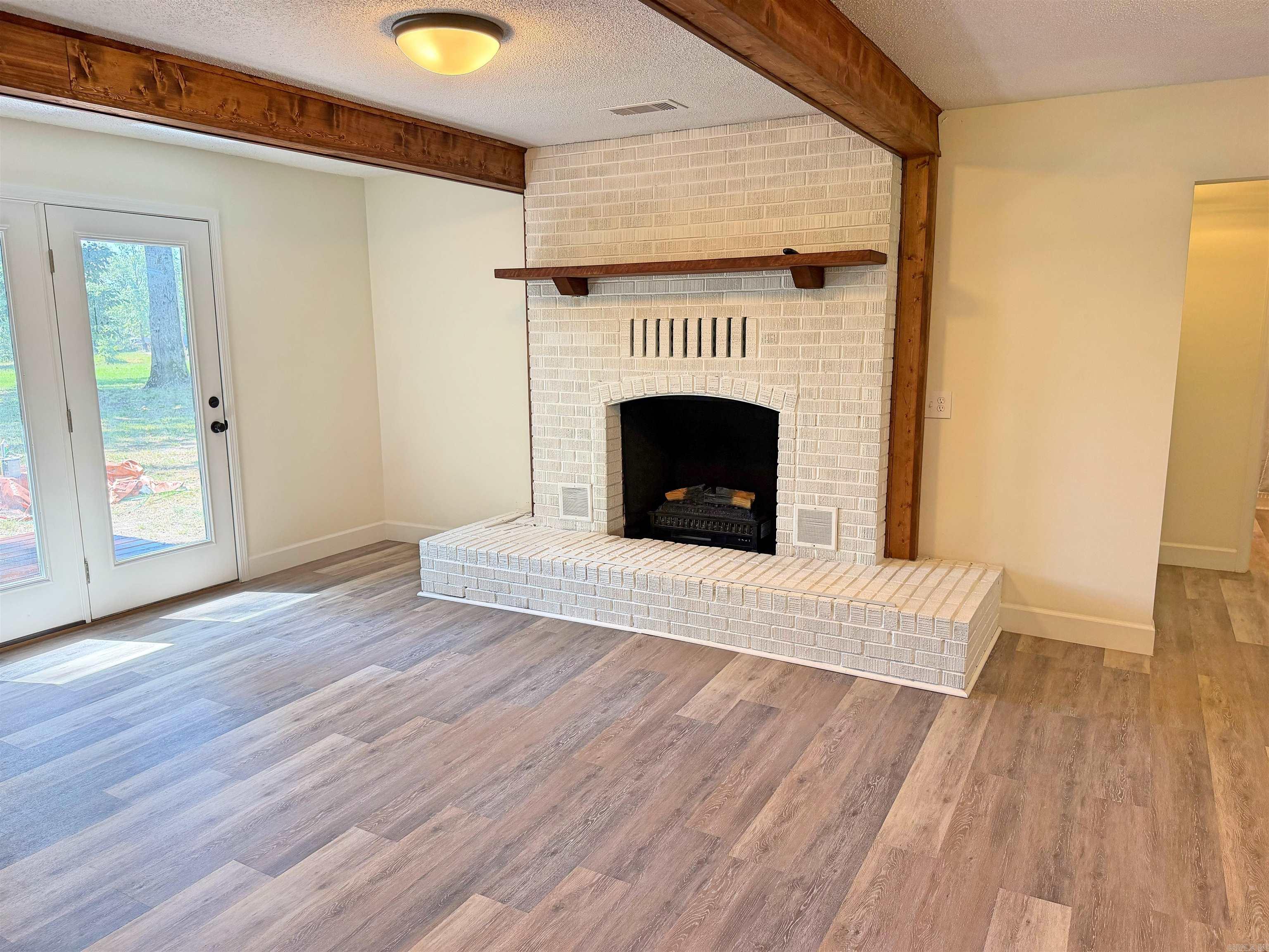 101 Summer Meadows Property Photo 12