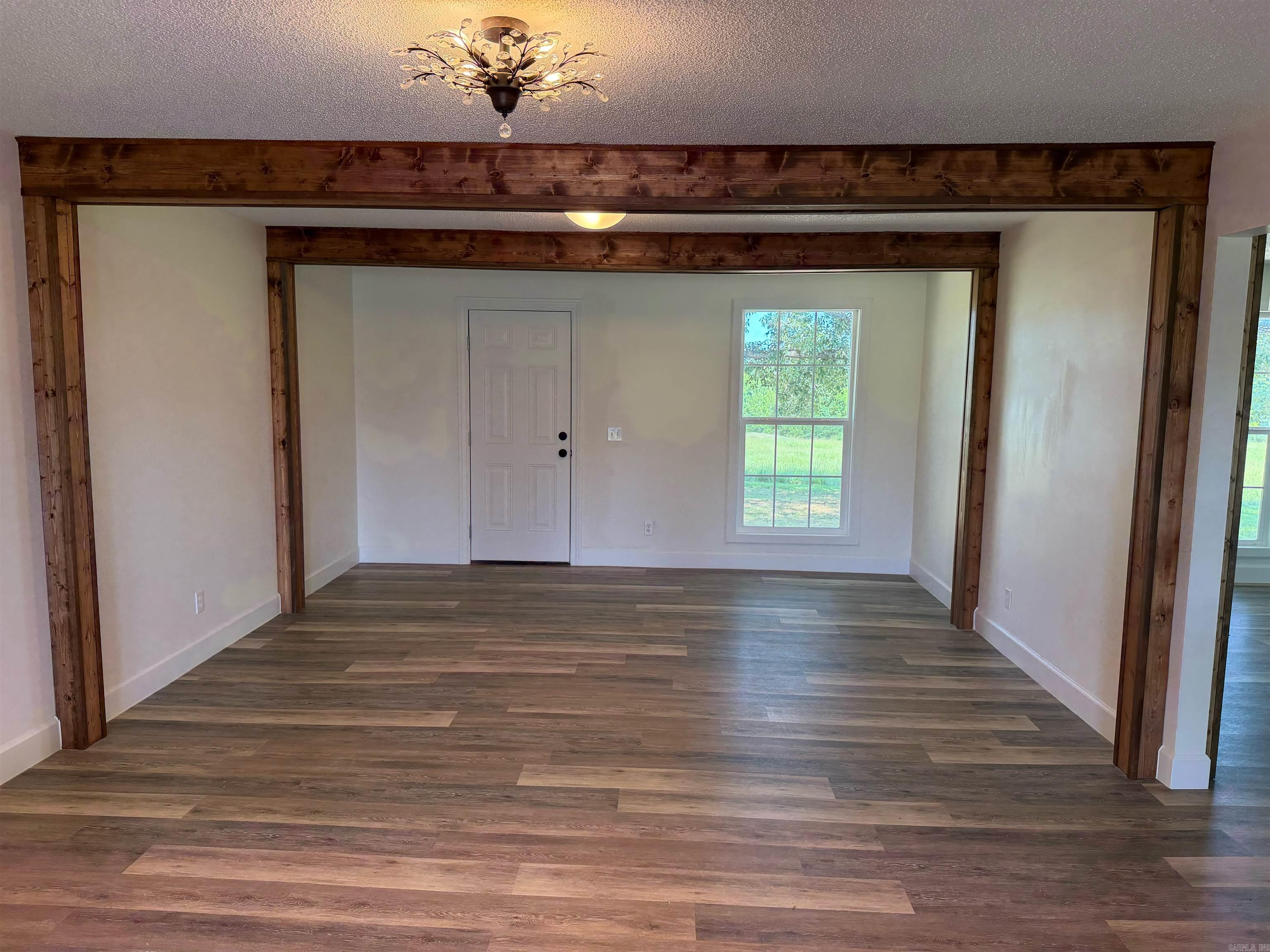 101 Summer Meadows Property Photo 13