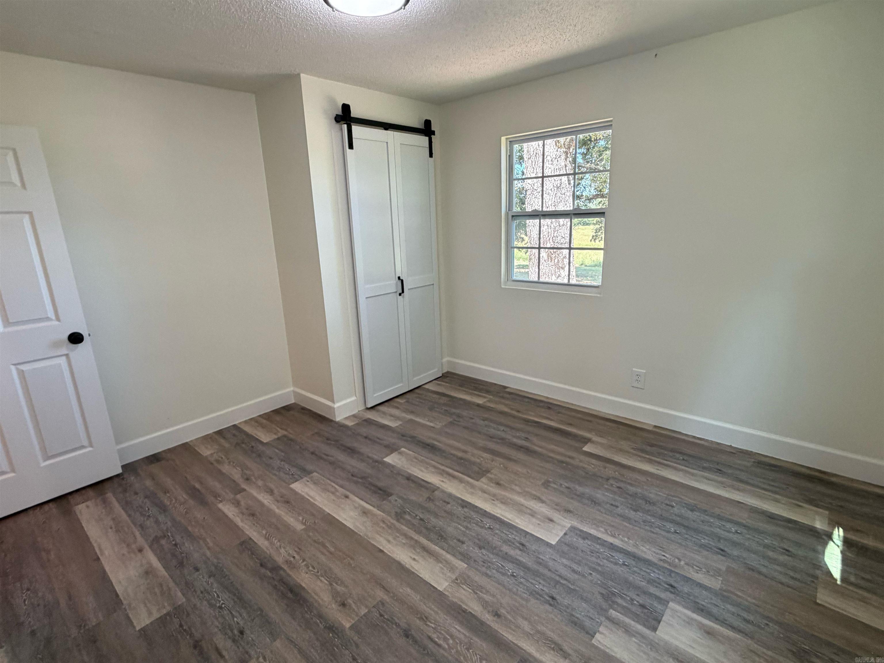 101 Summer Meadows Property Photo 21